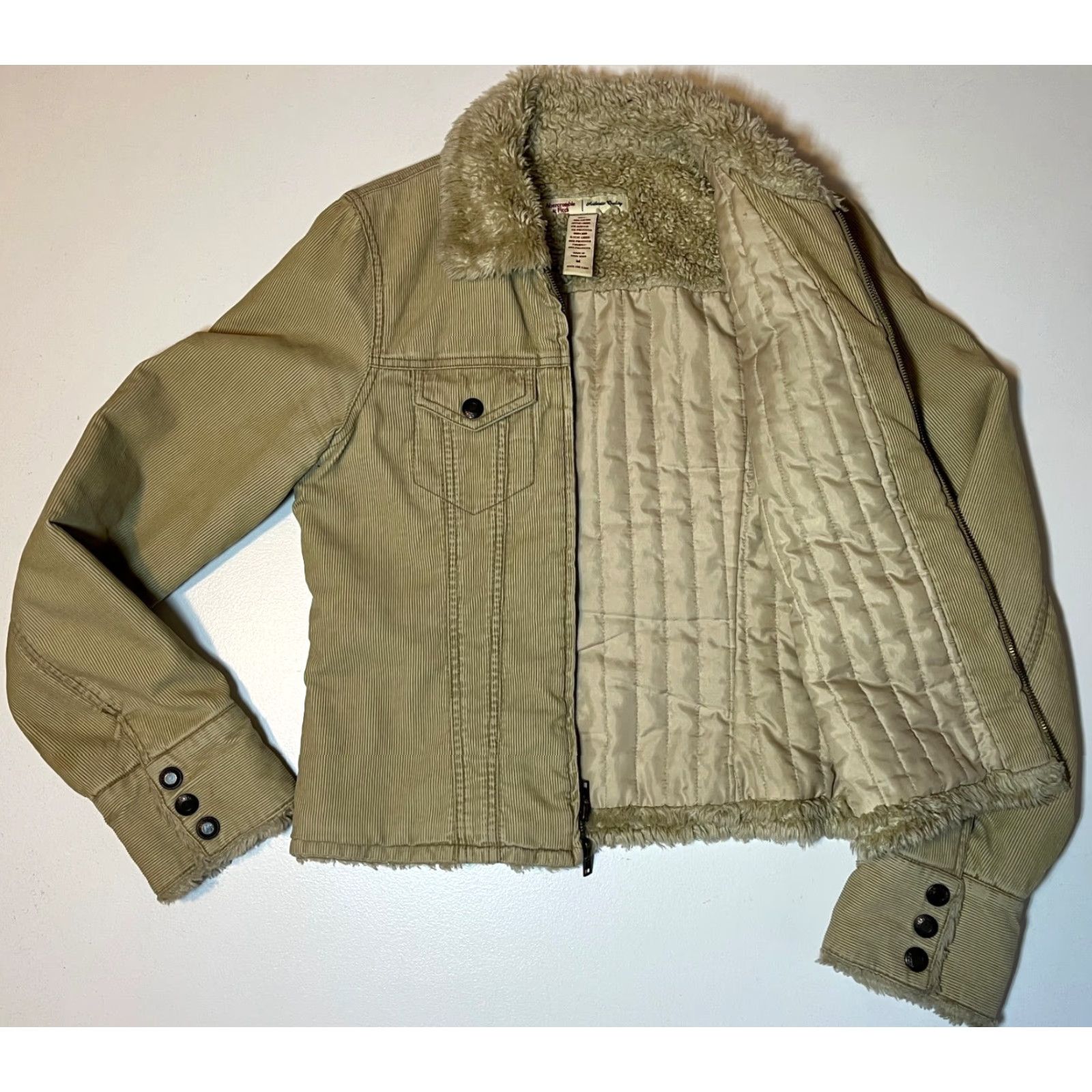 Abercrombie & Fitch Abercrombie & Fitch Women's Vintage Corduroy Trucker Jacket SZ M Beige Long Sleeve Zip Jacket Size M / US 6-8 / IT 42-44 - 6 Thumbnail