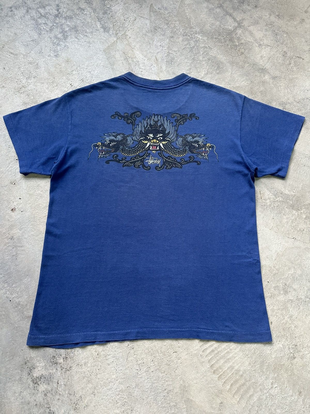 Vintage Vintage 80s Stussy Dragon Tee Size US M / EU 48-50 / 2 - 1 Thumbnail