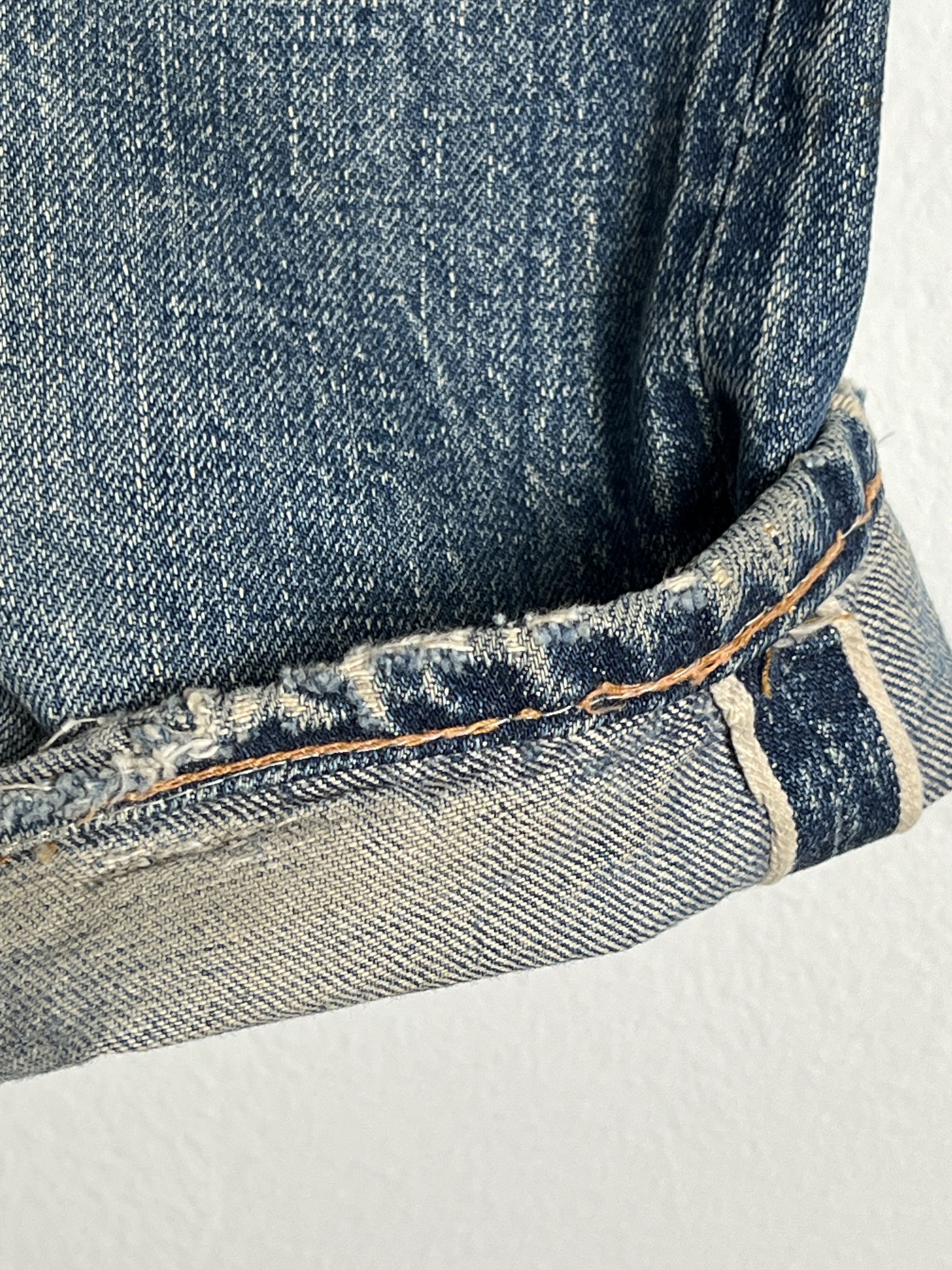 Levi's 1960s Levi's 501 Distressed Redline Selvedge #16 Rivet Jeans Size US 34 / EU 50 - 7 Thumbnail