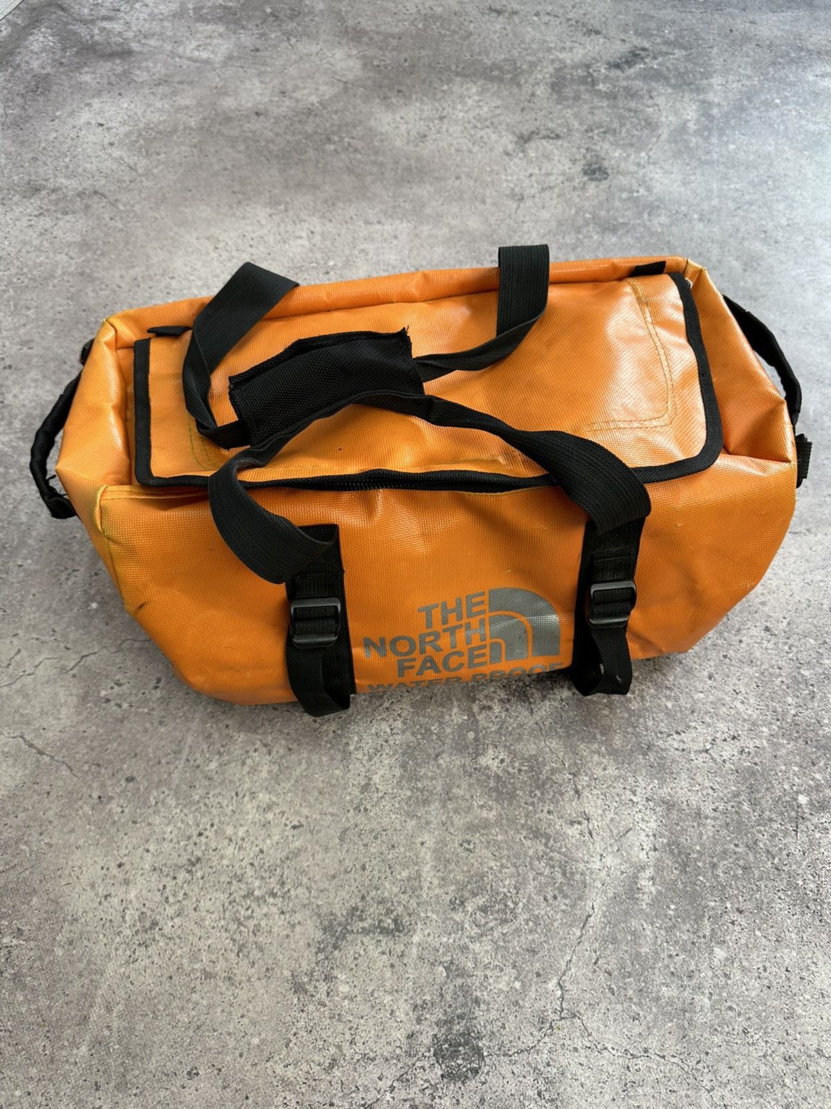 The North Face × Vintage Vintage The North Face Waterproof Bag TNF Y2K Archival Size ONE SIZE - 6 Thumbnail