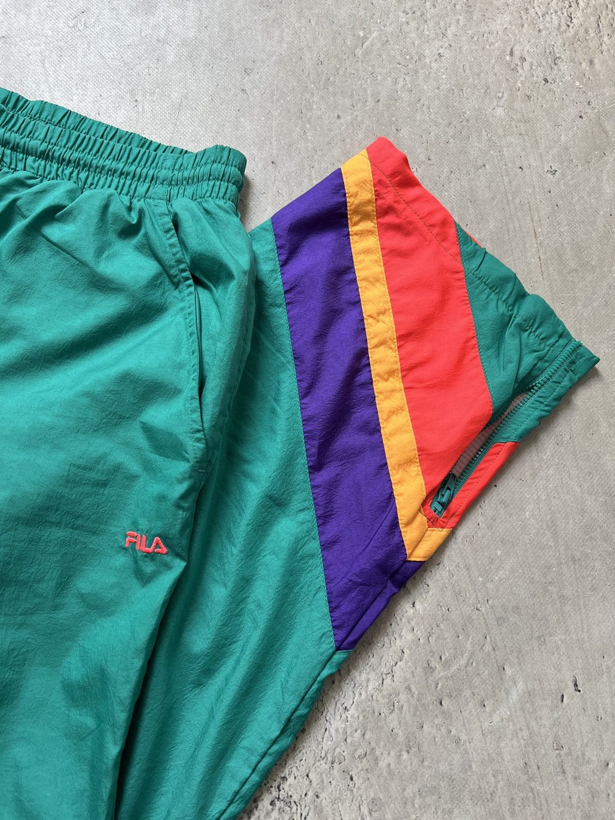 Fila Fila multicolour truck sportswear suit nylon y2k Size US 34 / EU 50 - 8 Thumbnail