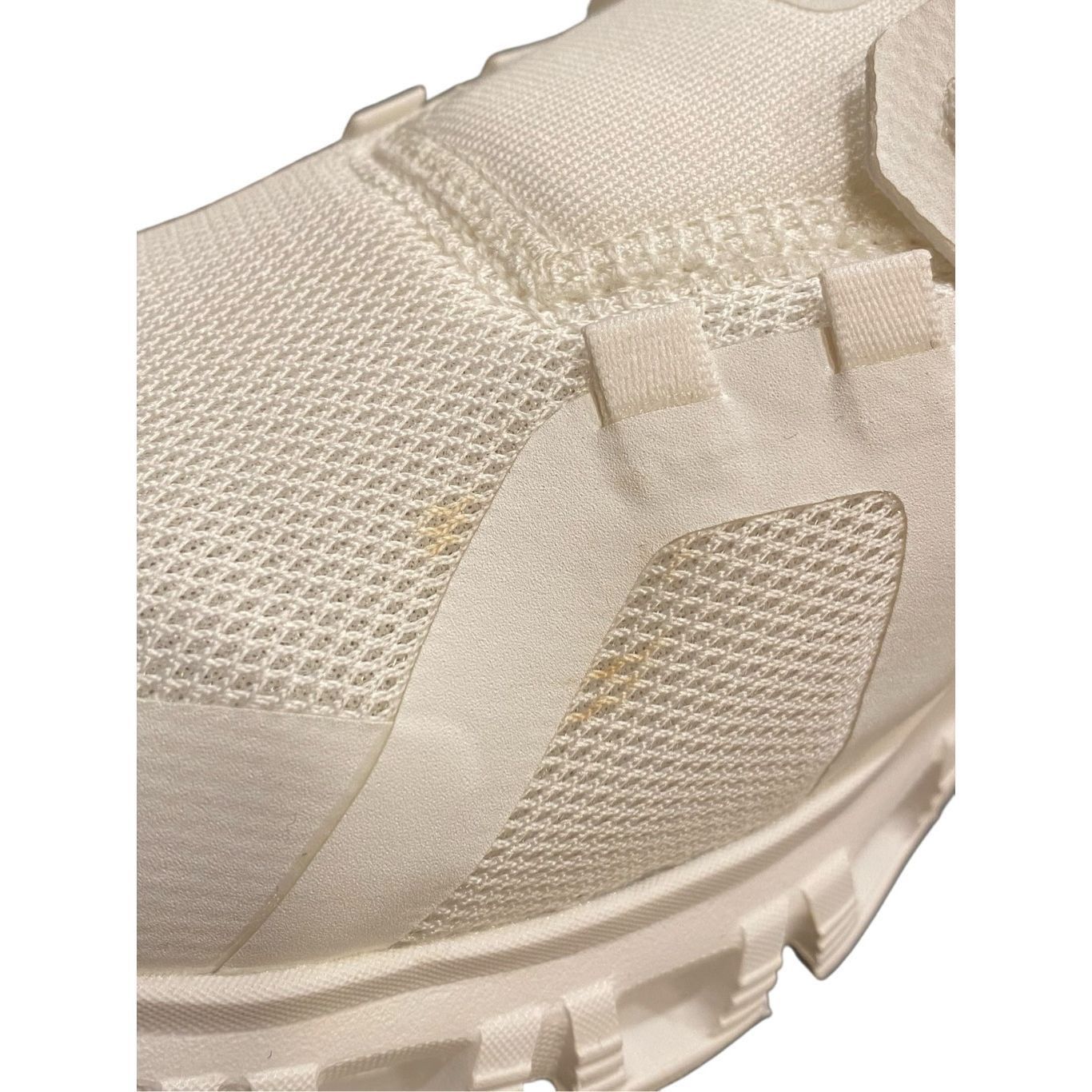 On On Cloud 6 Men’s Sneakers in White Size 8 NIB Small Discolor Size US 8 / EU 41 - 4 Thumbnail