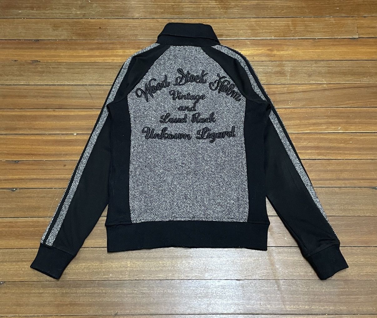 In The Attic × Japanese Brand × Vintage Rare Design Vintage Japanese Brand In The Attic Jacket 1990s Size US M / EU 48-50 / 2 - 2 Thumbnail