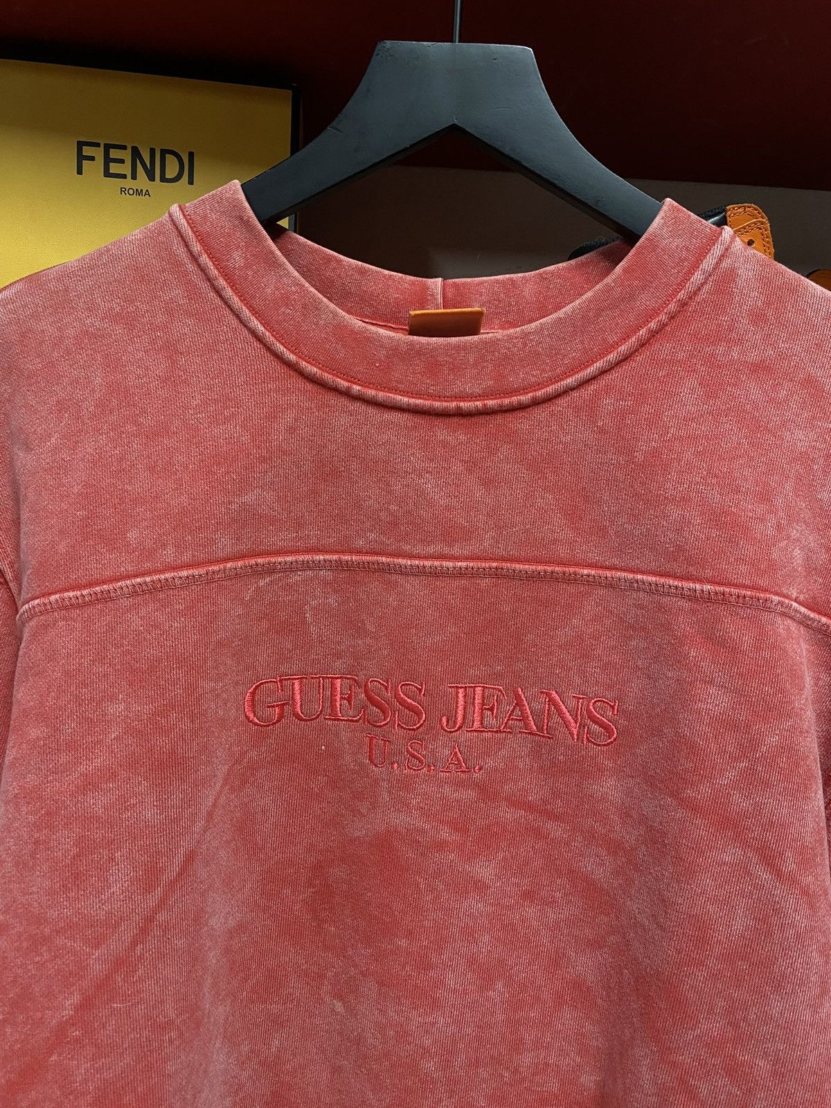 Guess Guess sean Wotherspoon Crewneck Sweater Size Medium Size US M / EU 48-50 / 2 - 2 Thumbnail