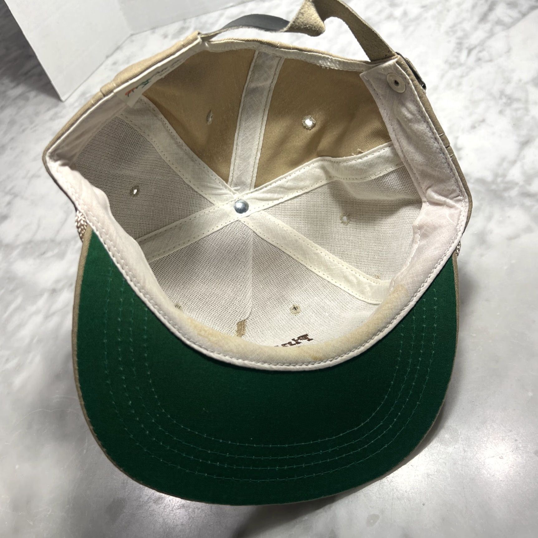Vintage VINTAGE Pinnacle Peaks Country Club Hat Scottsdale Arizona Adjustable Rope Strapback Tan Trucker Cap Mens/Unisex Size ONE SIZE - 7 Thumbnail