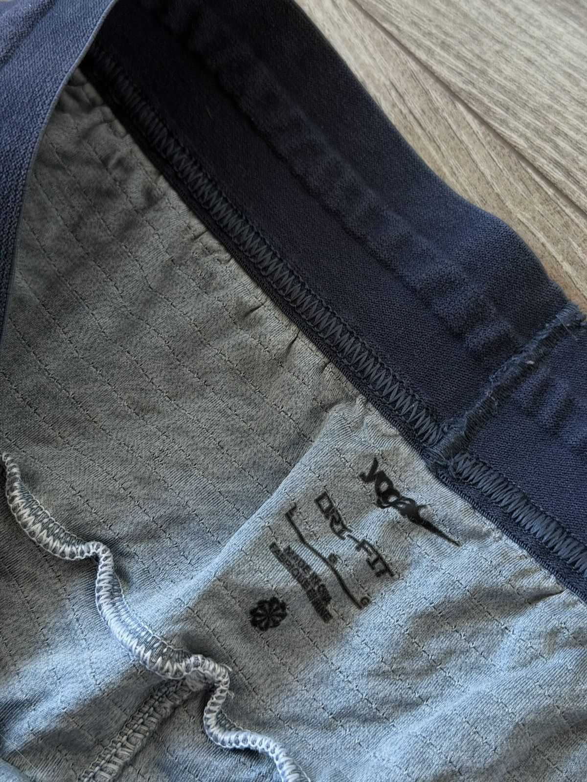 Nike Nike Yoga Mens Sweet Pants Joggers Size US 34 / EU 50 - 11 Thumbnail