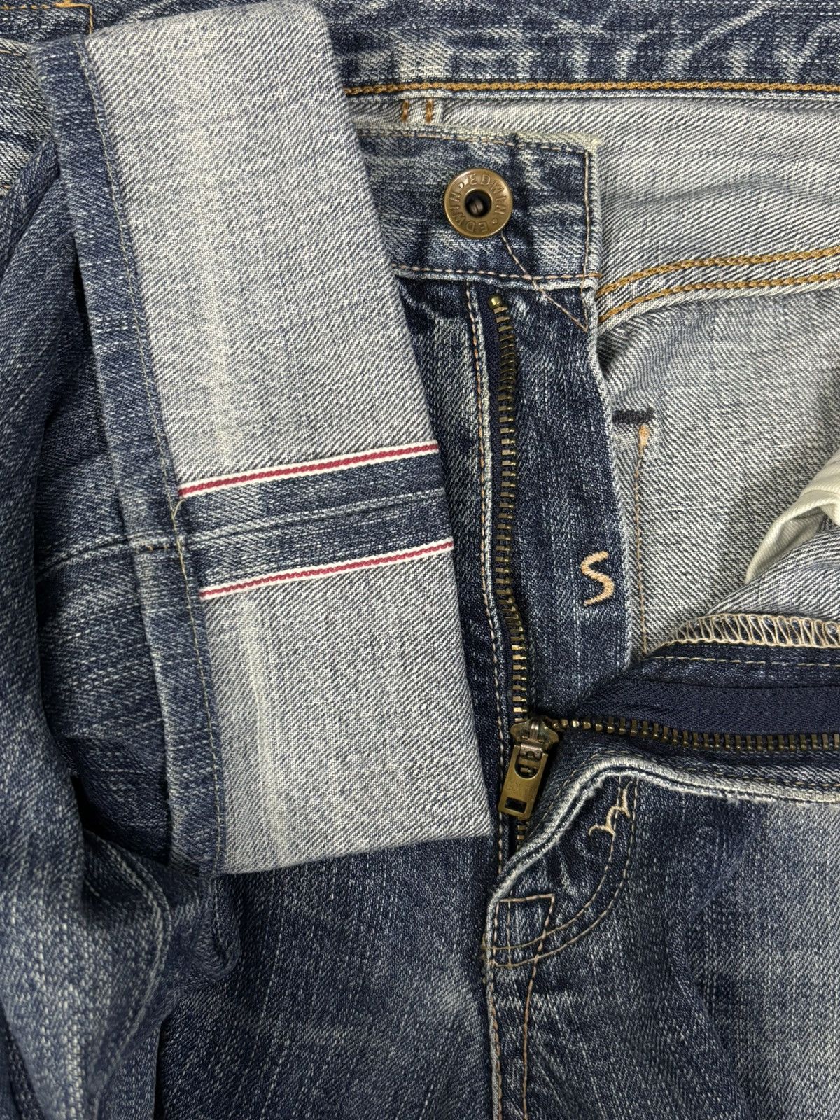 Edwin Vintage Edwin 505s Selvedge Classic Fit Distressed Jeans Size US 30 / EU 46 - 5 Thumbnail