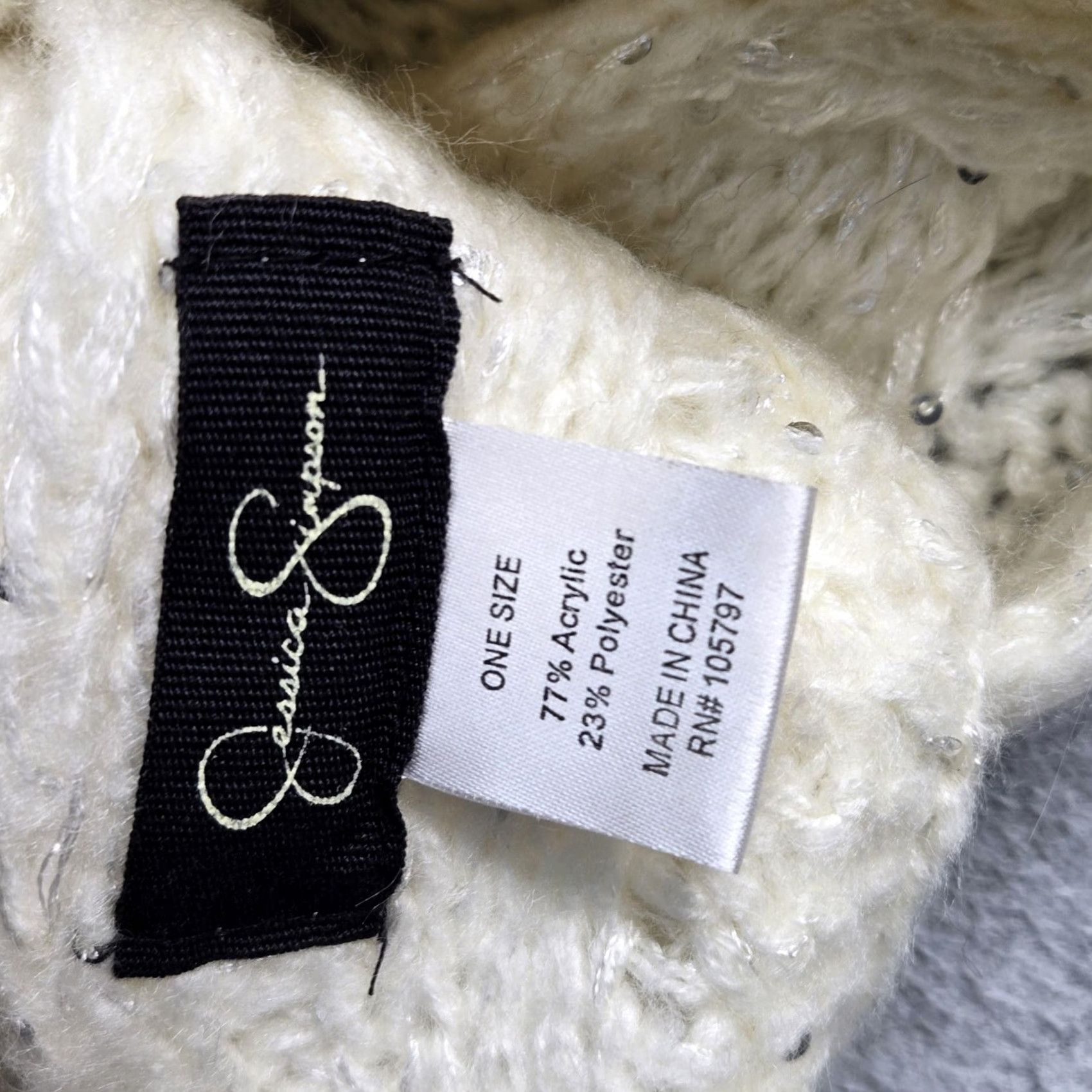Jessica Simpson Jessica Simpson Scarf Womens One Size White Knit Oblong Sequin Winter Warm Size ONE SIZE - 4 Thumbnail