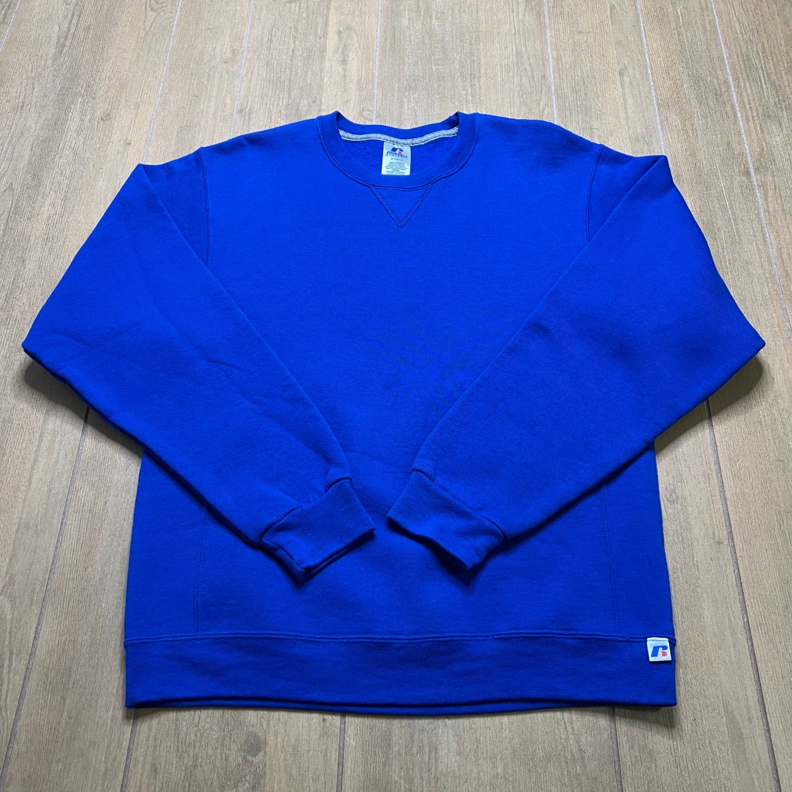 Russell Athletic Russell Athletic Vintage Y2K Blank Blue Sweatshirt Size M Size US M / EU 48-50 / 2 - 1 Thumbnail