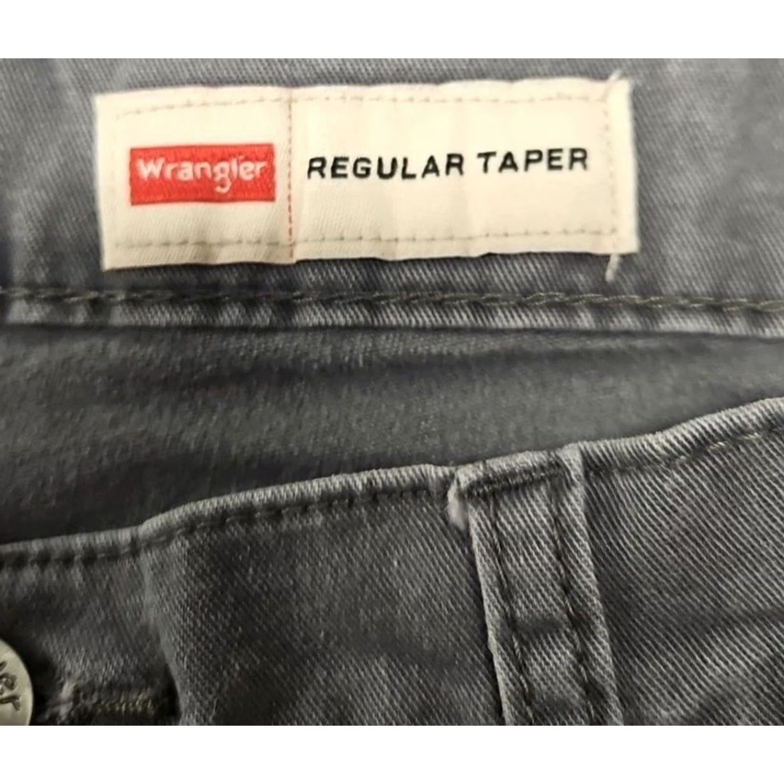 Wrangler Wrangler Cargo Pants Gray Stretch Cotton Regular Taper 30x32 Men’s Regular Inseam 32” Zip Button Flat Front Canvas Logo Zipper Size US 30 / EU 46 - 7 Thumbnail