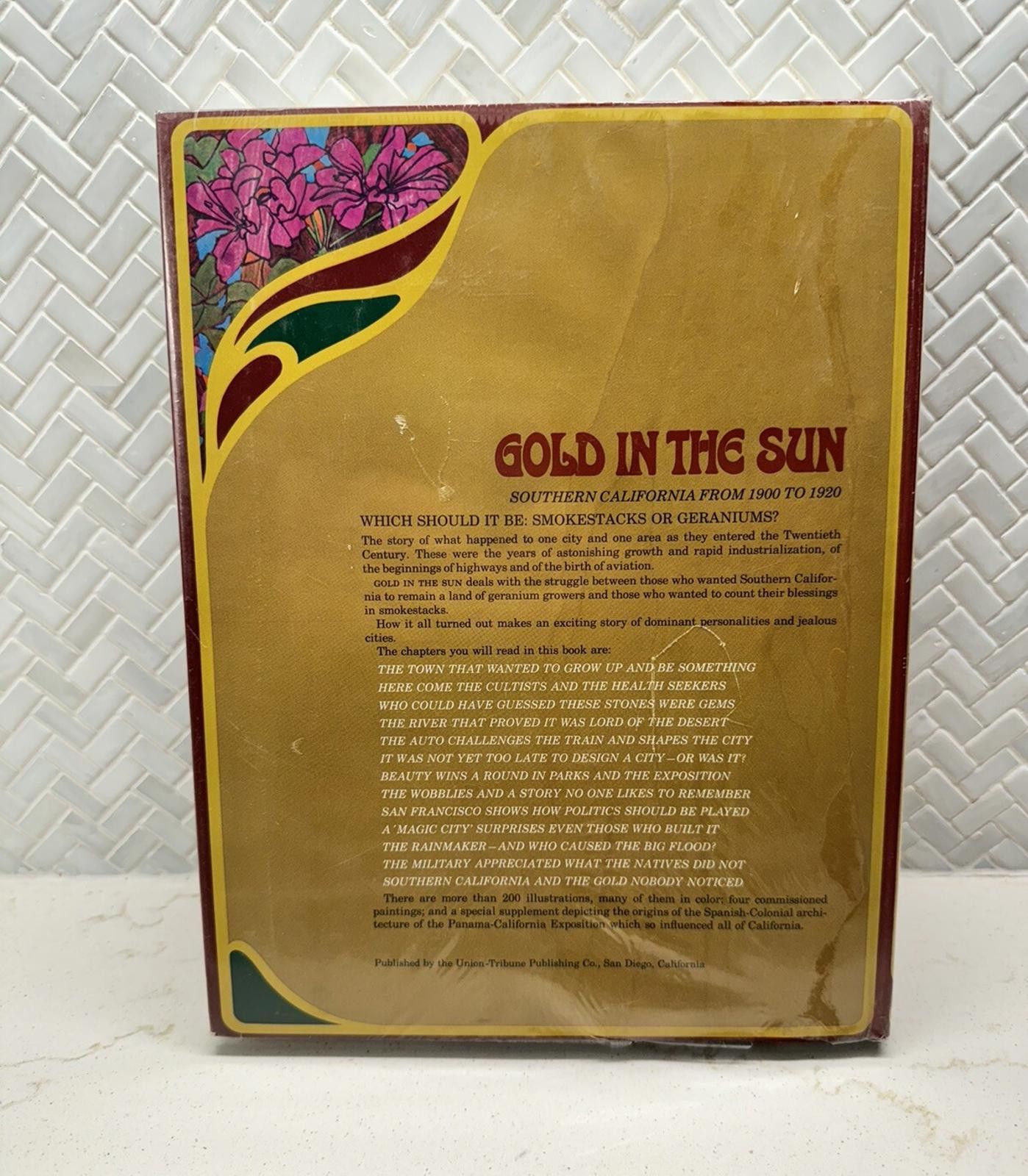 Designer 1966 Vintag History Gold In the Sun The History of San Diego Size ONE SIZE - 2 Thumbnail