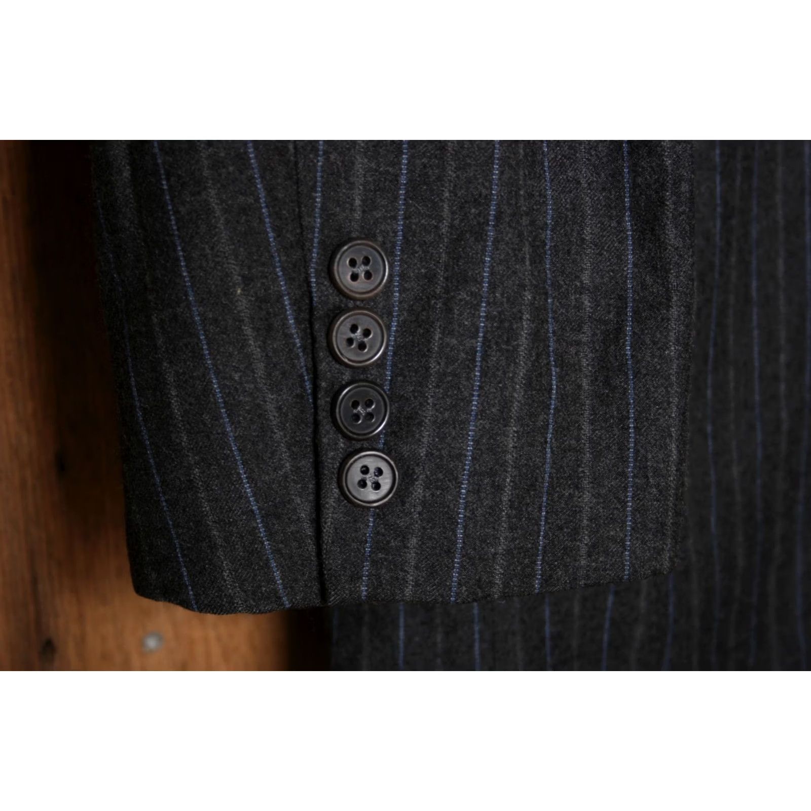 Vintage HIELD BROTHERS Gray & Blue Pinstriped Sport Coat Sz. 42L Men Shirt Jacket Coat Three Button 3 Button Long Double-Vented Size US XS / EU 42 / 0 - 3 Thumbnail