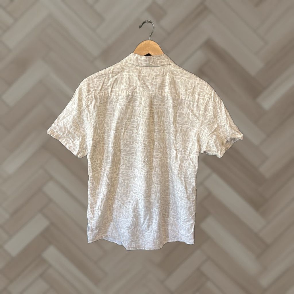 Vintage Jack O'Neill Mens Beige Short Sleeve Button-Up Shirt M Regular Size Medium Surf Board Accessories? Size US M / EU 48-50 / 2 - 1 Thumbnail
