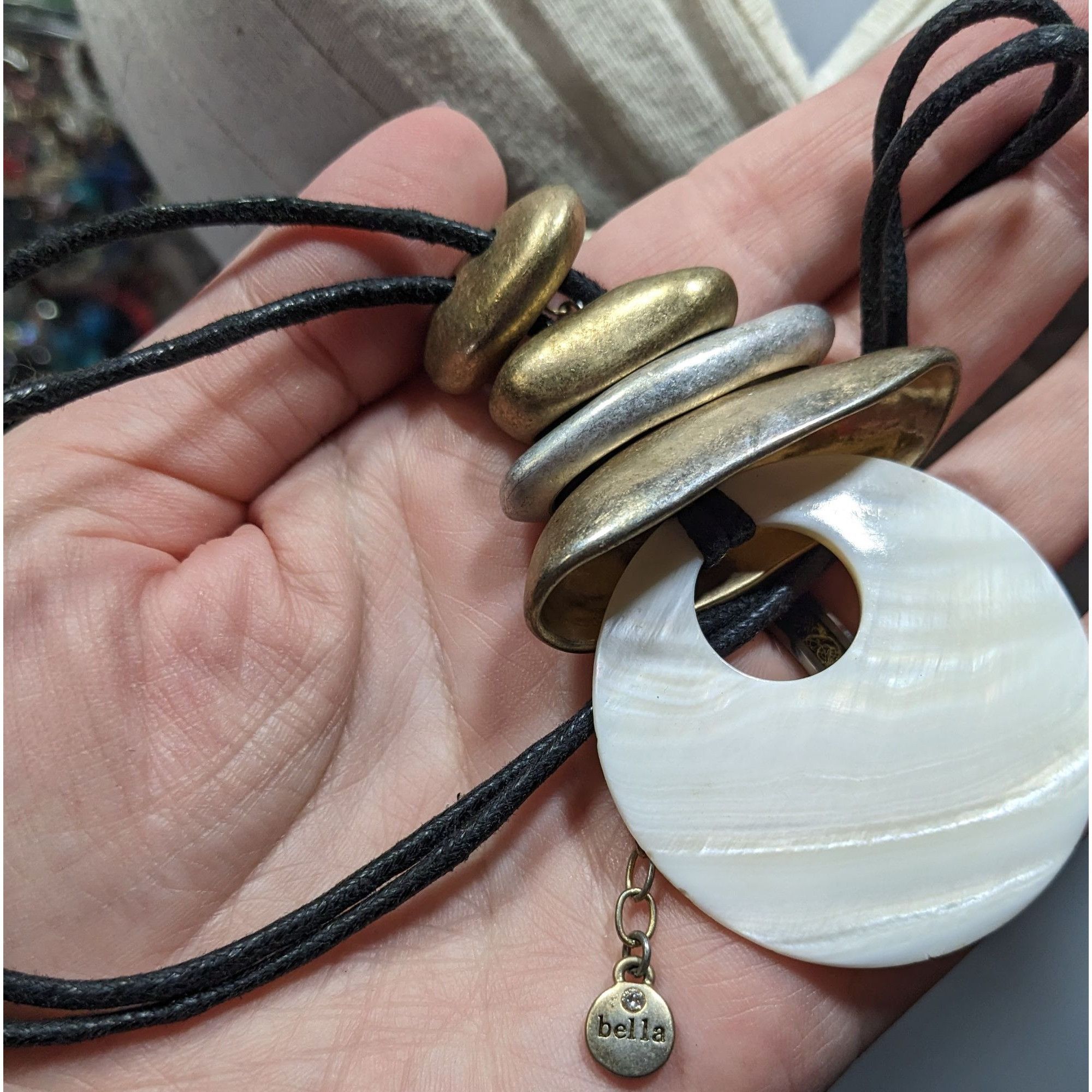 Other Bella And Jack Brutalist Mother Of Pearl And Metal Pendant N Size ONE SIZE - 4 Thumbnail