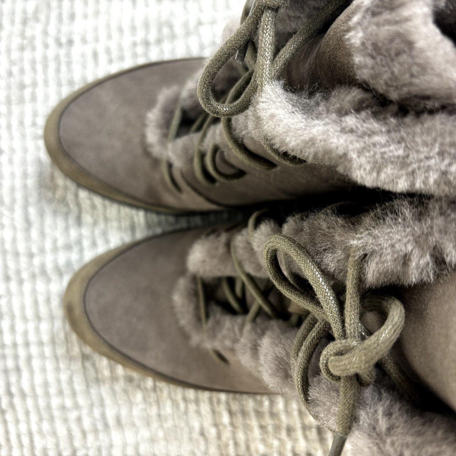 Ugg UGG Bridgit US 8 EU 39 Women’s Dark Gray Waterproof Suede We Size US 8 / IT 38 - 7 Thumbnail