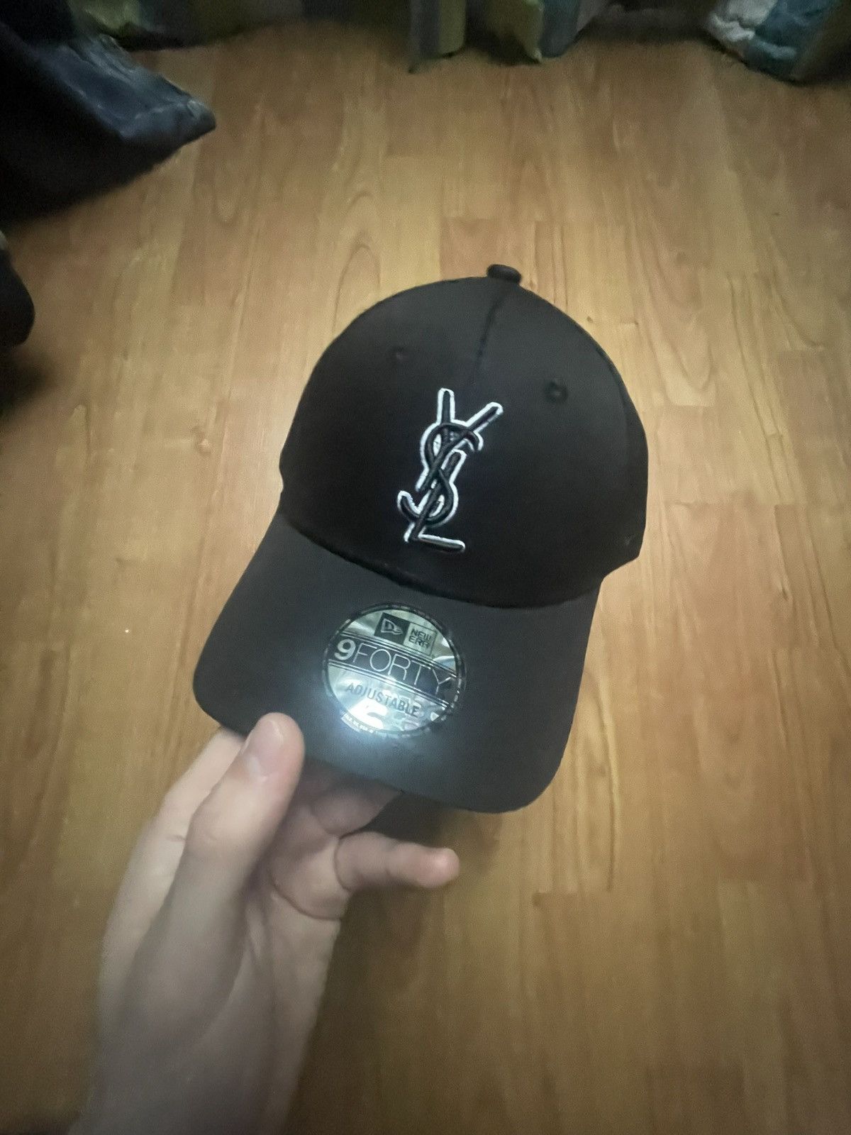Yves Saint Laurent Black caps Yves saint Laurent Size ONE SIZE - 1 Thumbnail