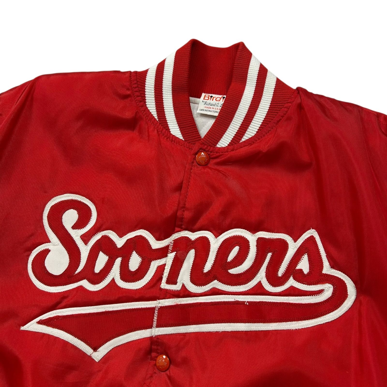 NCAA VTG 90S NCAA OKLAHOMA SOONERS BIRDIE SATIN BOMBER JACKET Size US L / EU 52-54 / 3 - 4 Thumbnail