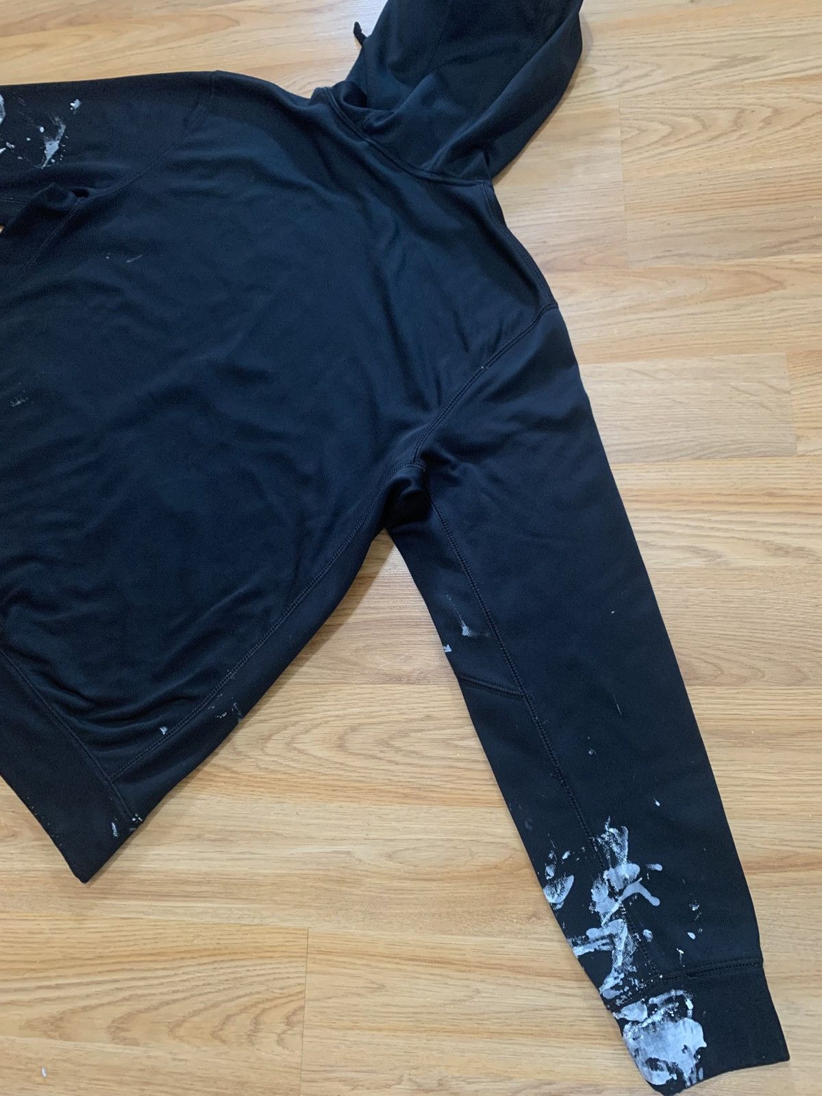 Nike Sz L - Nike Therma-Fit Hoodie Sweatshirt Paint Splatter 2014 Size US L / EU 52-54 / 3 - 12 Thumbnail