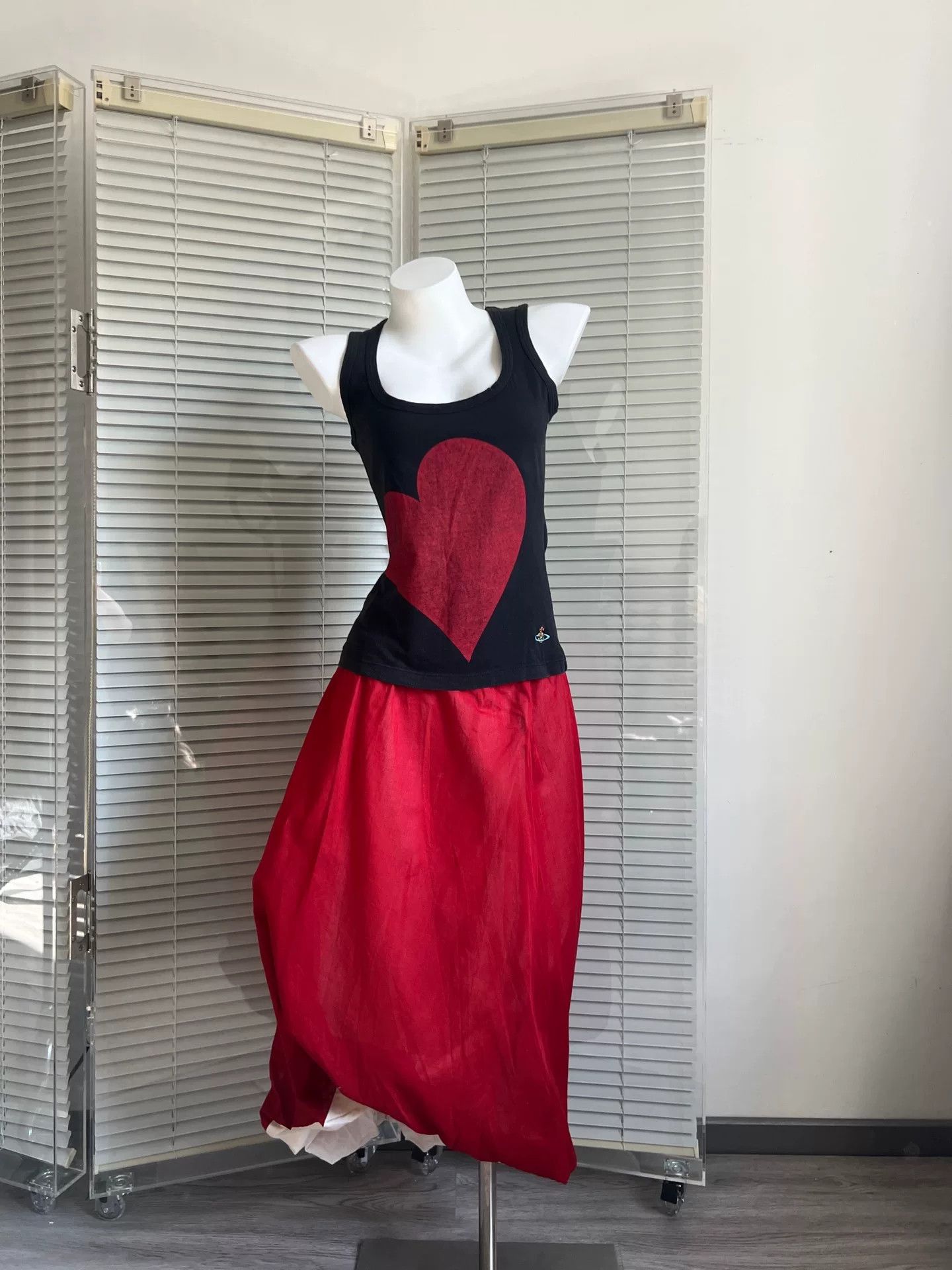 Vivienne Westwood Vivienne Westwood Red Label Heart Camisole Size M / US 6-8 / IT 42-44 - 1 Thumbnail