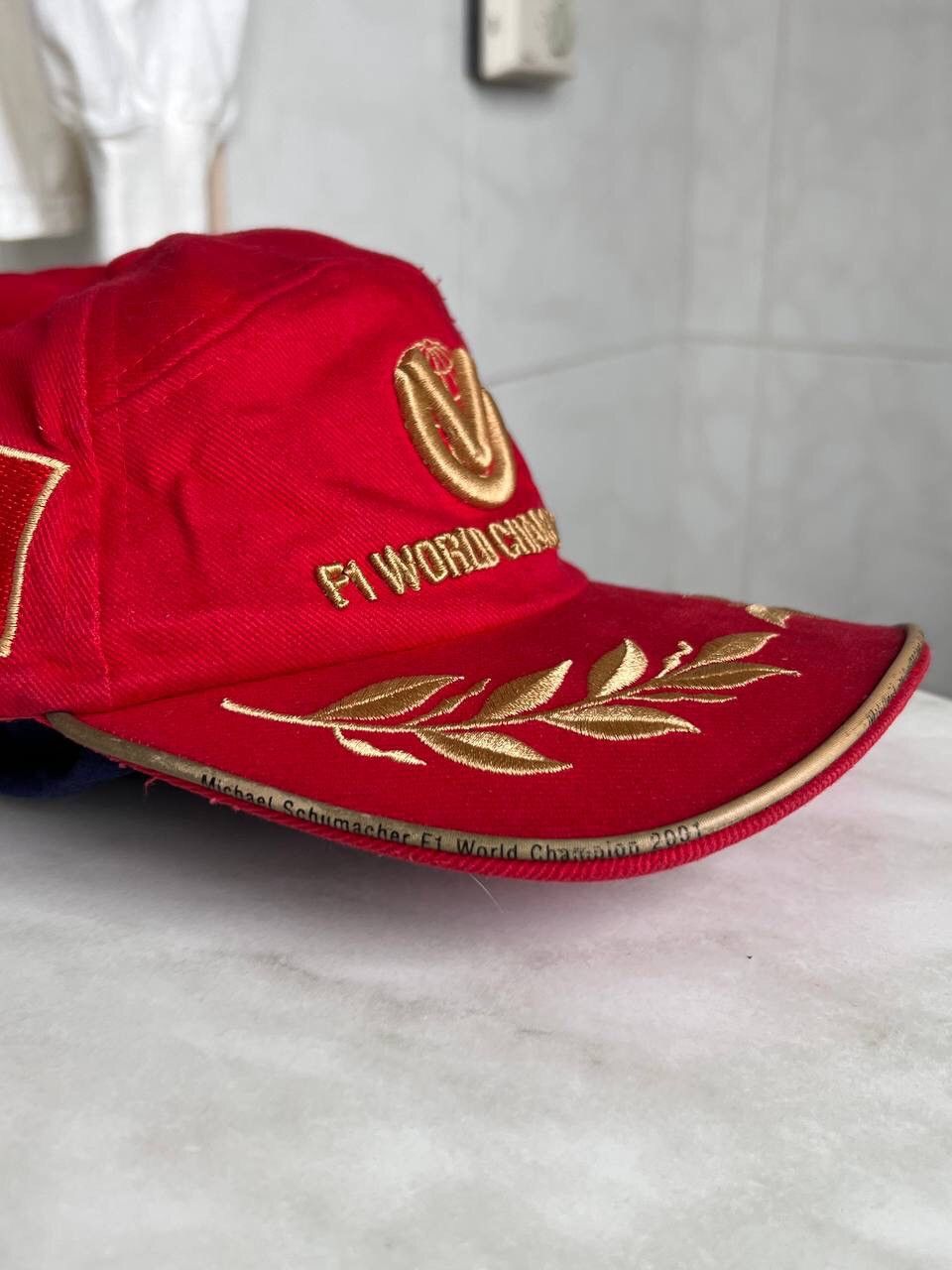 Ferrari × Formula 1 Vintage 2001 F1 Ferrari WORLD CHAMPION Schumacher hat cap 01 Size ONE SIZE - 4 Thumbnail