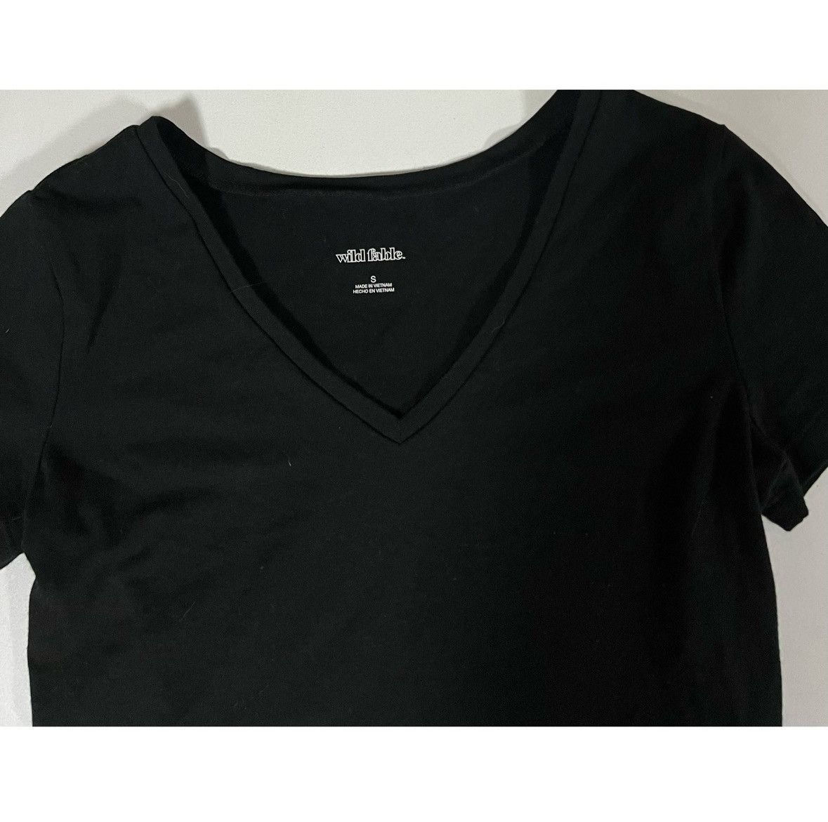 Wild Things Wild Fable Black Solid V-Neck T-Shirt Top Blouse Tee Size S🖤 Size S / US 4 / IT 40 - 3 Thumbnail