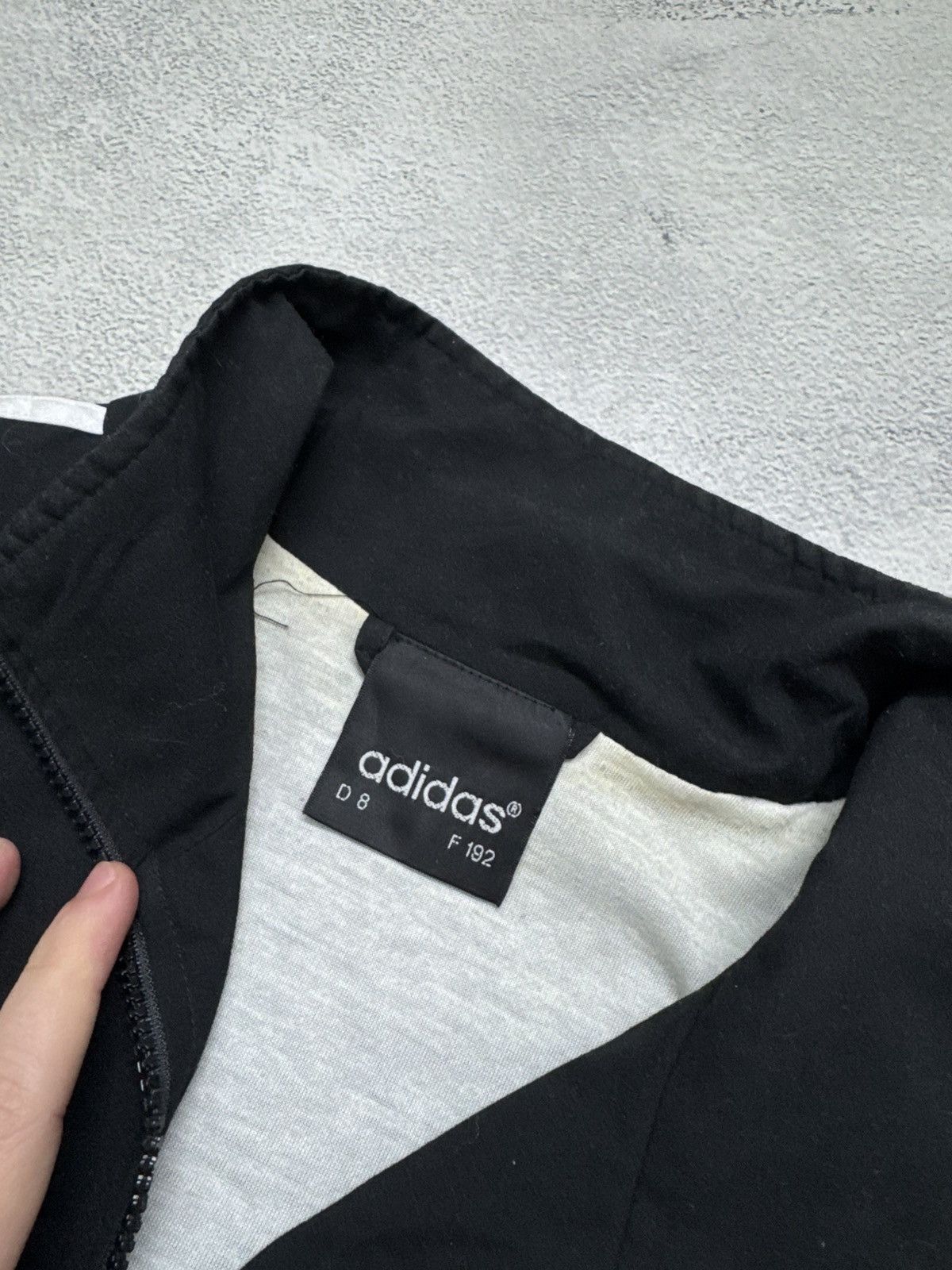 Adidas VINTAGE Adidas Originals Light Jacket Size US L / EU 52-54 / 3 - 9 Thumbnail