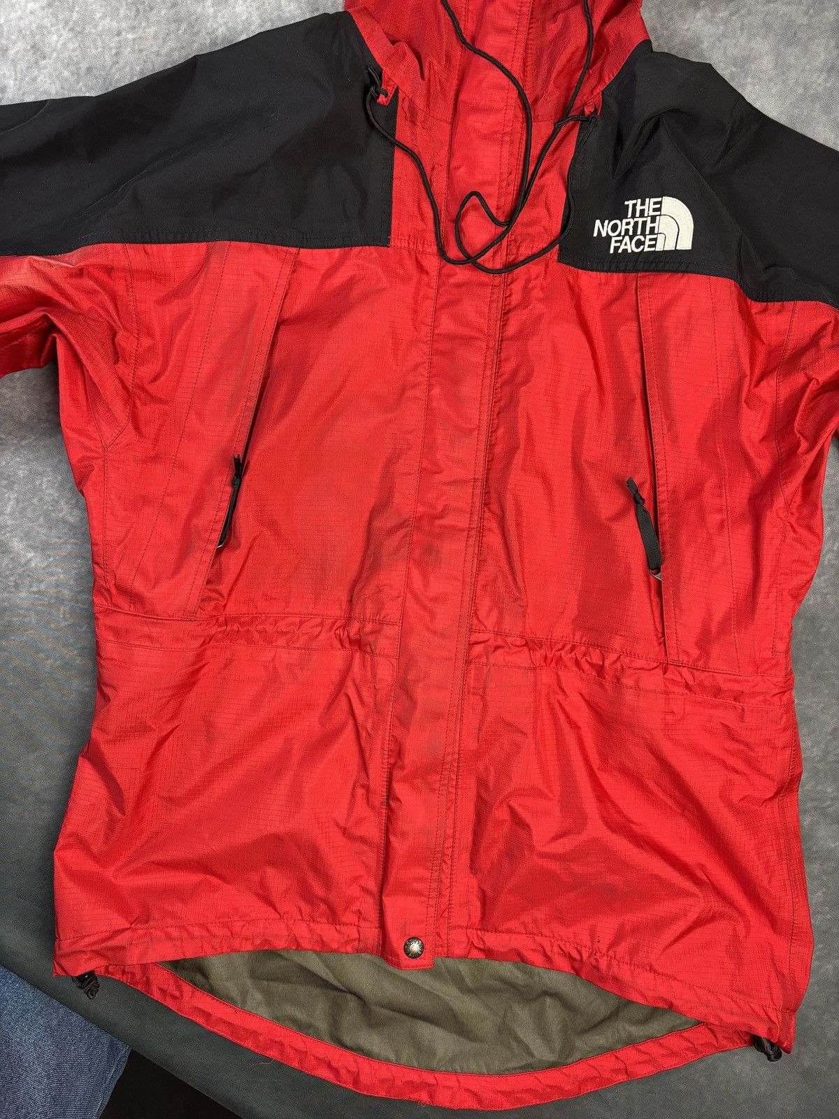 Goretex × The North Face × Vintage 1990s North Face Gore-tex Jacket Vintage TNF Shell Two Tone Size US M / EU 48-50 / 2 - 16 Thumbnail