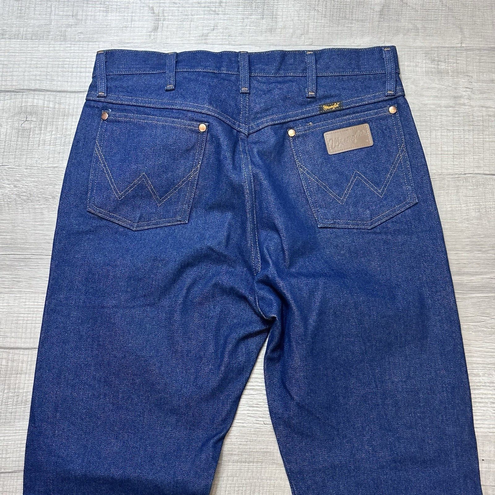 Wrangler Wrangler Jeans Mens 34x34 13MWZ Cowboy Cut Straight Leg Size US 34 / EU 50 - 9 Thumbnail
