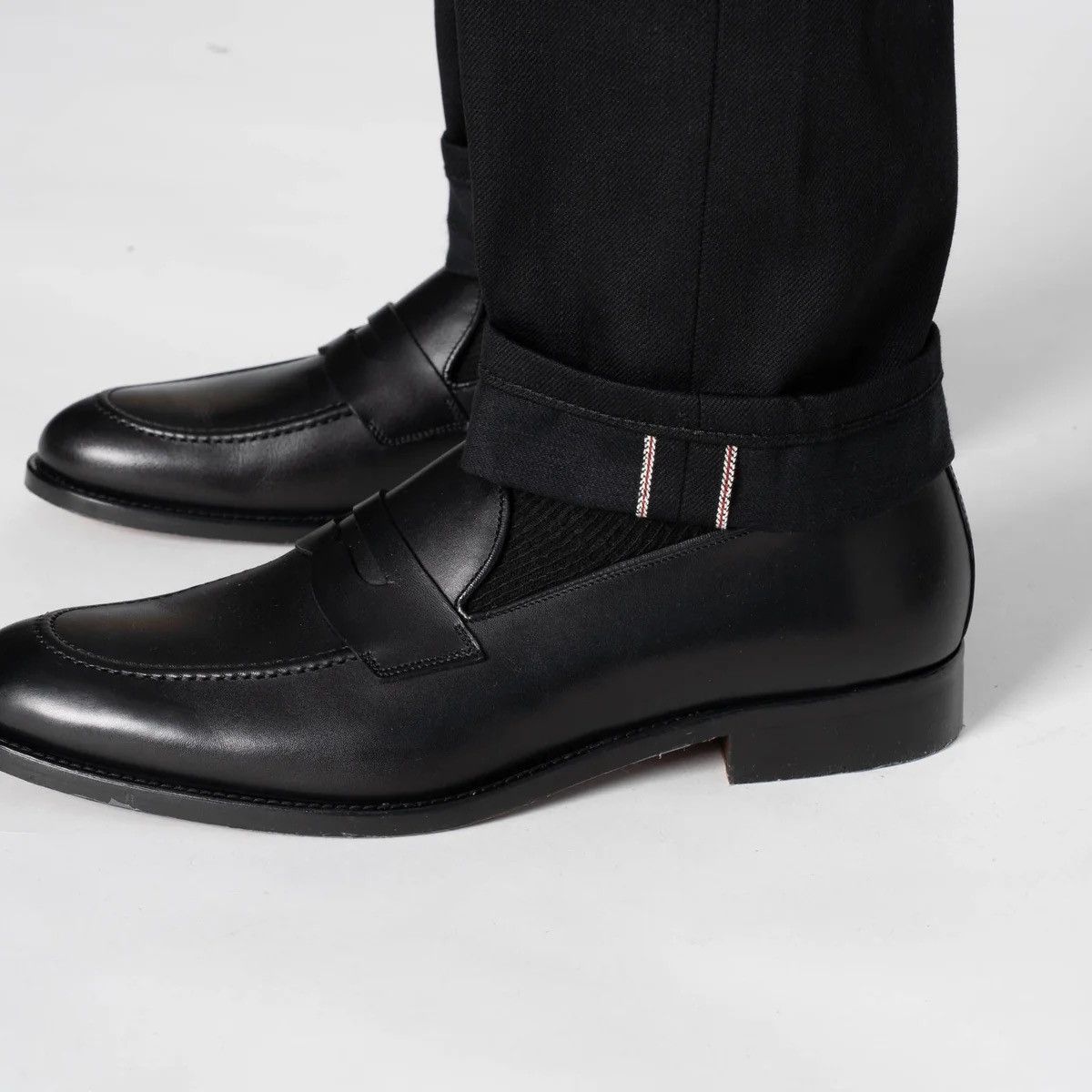 Naked & Famous Naked & famous weird guy solid black selvedge Size US 31 - 6 Thumbnail