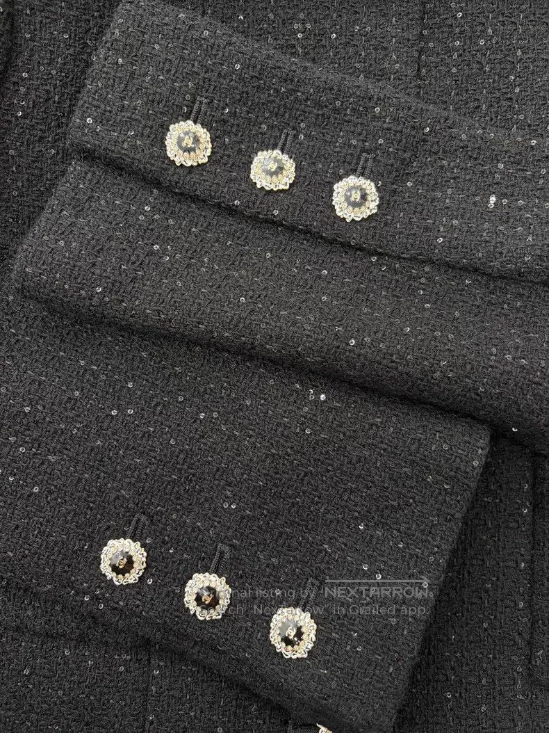 Chanel Chanel Black sequin tweed short jacket Size XS / US 0-2 / IT 36-38 - 5 Thumbnail