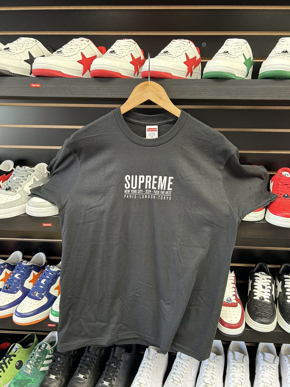 Supreme Supreme T-shirt Size US M / EU 48-50 / 2 - 1 Thumbnail