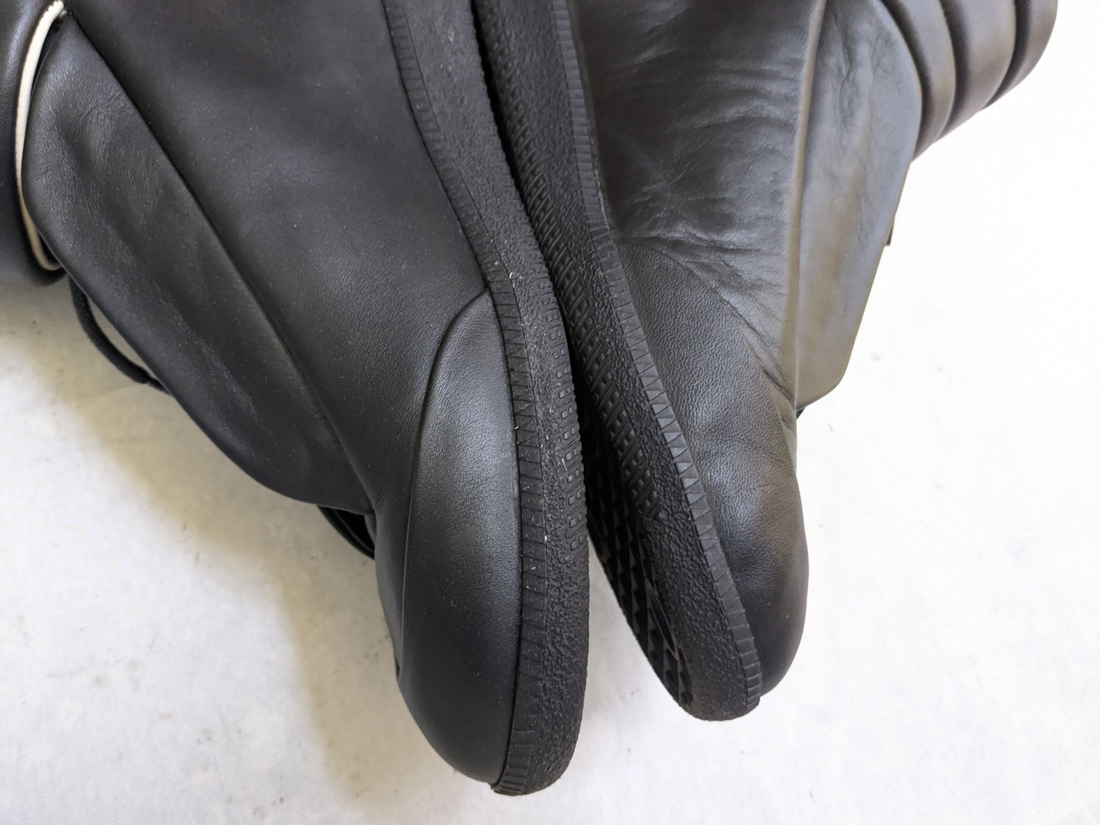 Maison Margiela Maison Margiela Future Sneakers Black 11 44 High Top Leather Size US 11 / EU 44 - 14 Thumbnail