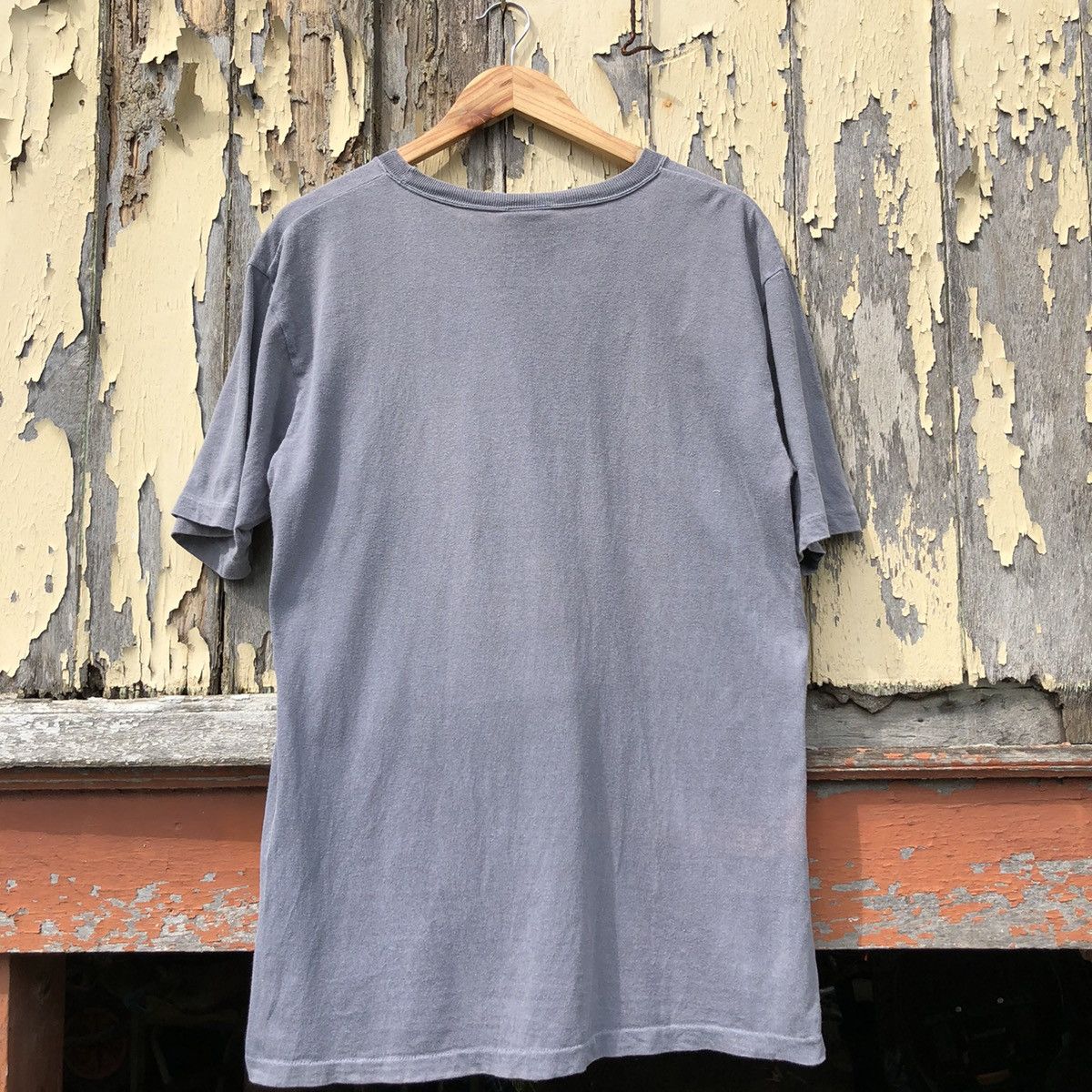 Quiksilver Vintage 90s Quiksilver Surf Tshirt Made in Japan Size US L / EU 52-54 / 3 - 10 Thumbnail