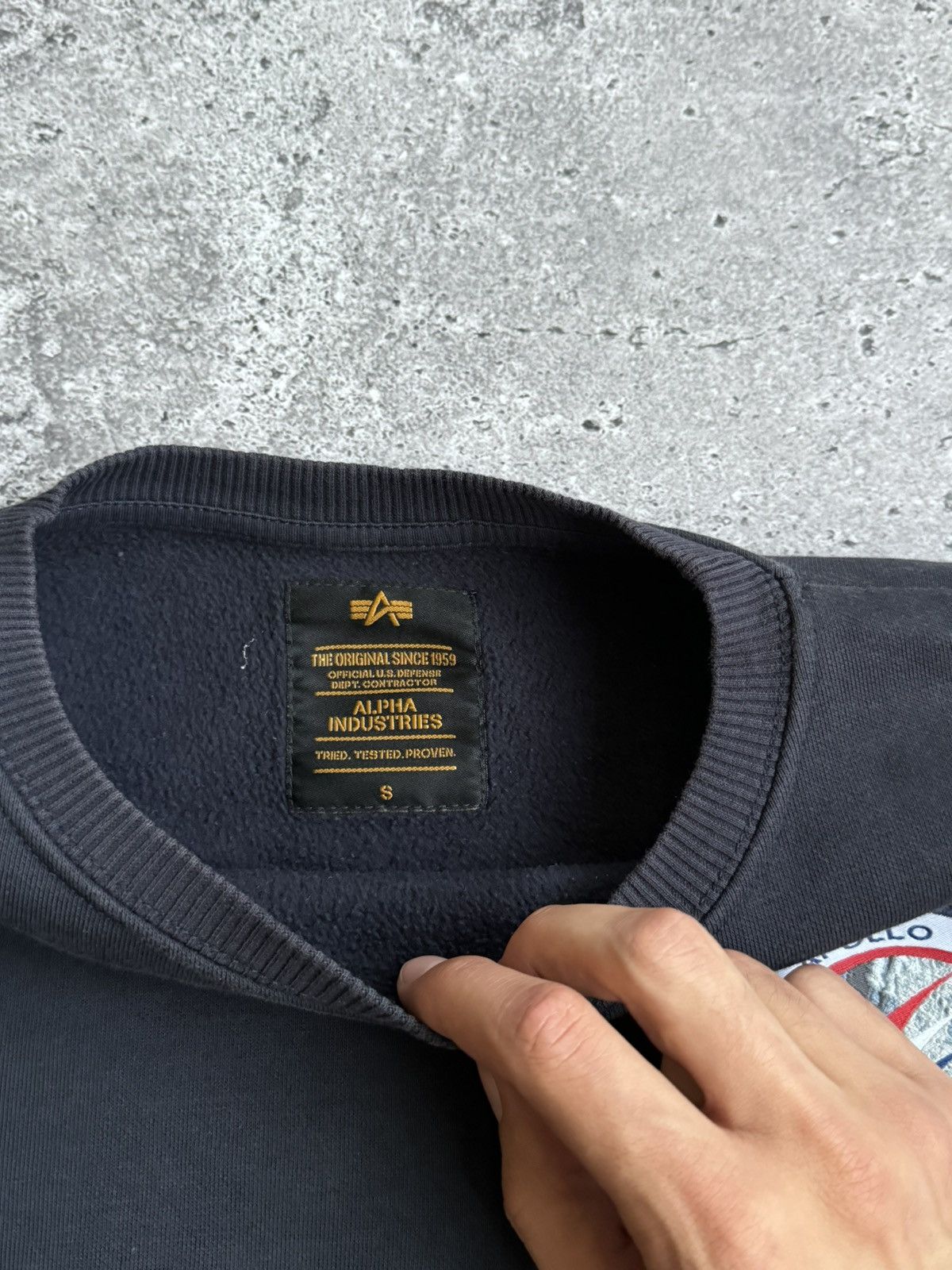 Alpha Industries × Vintage Vintage Alpha Industries x NASA big logo sweatshirt Size US S / EU 44-46 / 1 - 12 Thumbnail