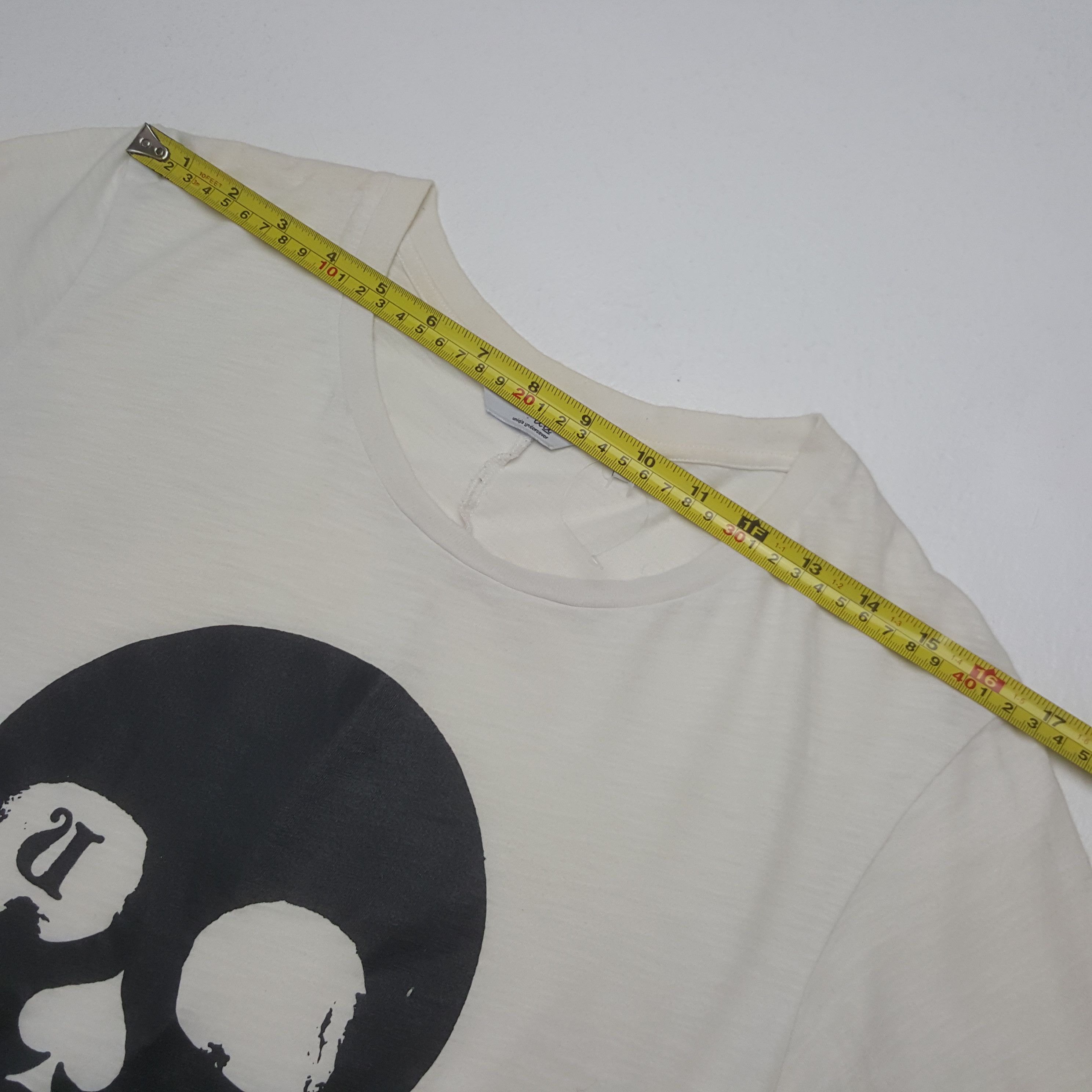 Undercover Vintage Uniqlo Undercover Japanese Brand Tshirt C312N41 Size US M / EU 48-50 / 2 - 5 Thumbnail