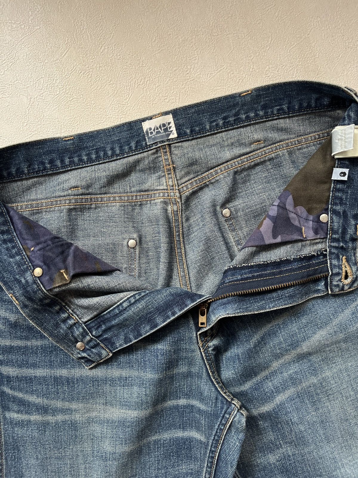 Bape 00’s Bape Ape Head Washed Denim Jeans Size US 32 / EU 48 - 13 Thumbnail