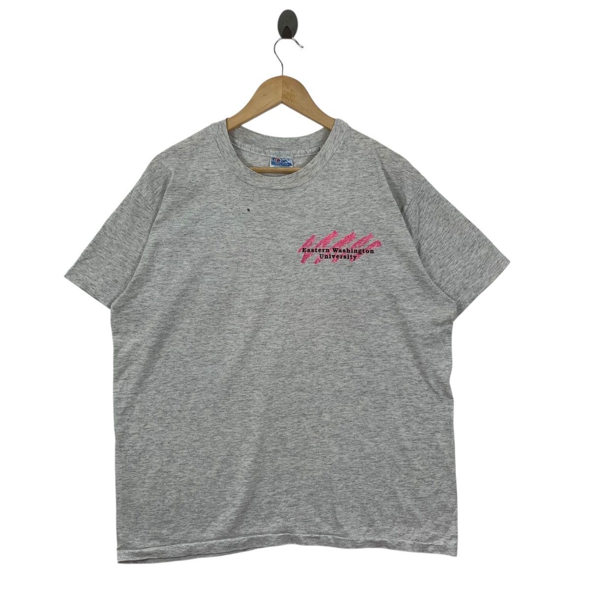 Vintage Vintage 80s EASTERN WASHINGTON UNIVERSITY Ewu Hanes Tshirt Size US L / EU 52-54 / 3 - 3 Thumbnail