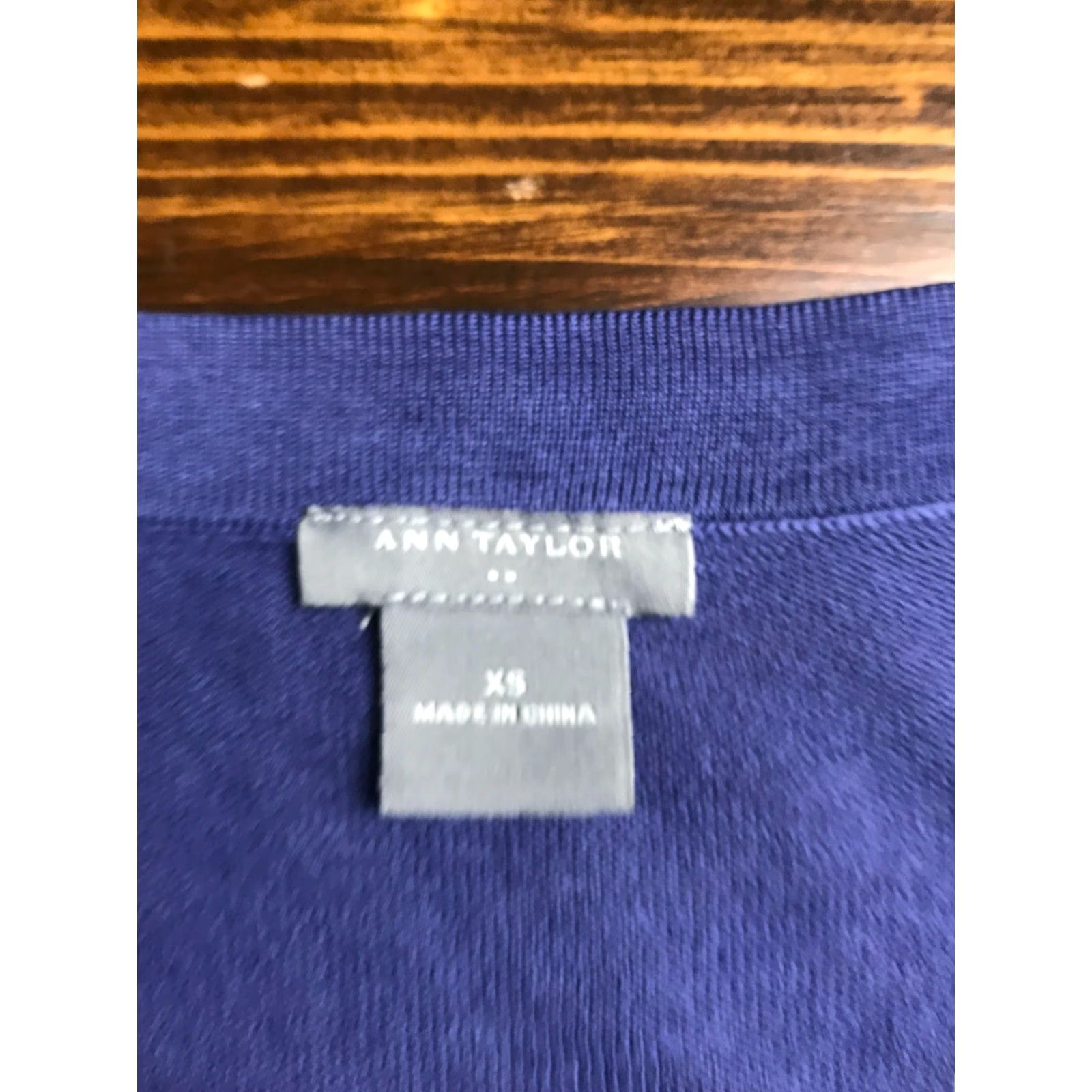 Ann Taylor Ann Taylor Shirt, Womens, Button-Up, Cropped, XS, Blue, Casual, Modern, 90s? Size XS / US 0-2 / IT 36-38 - 5 Thumbnail