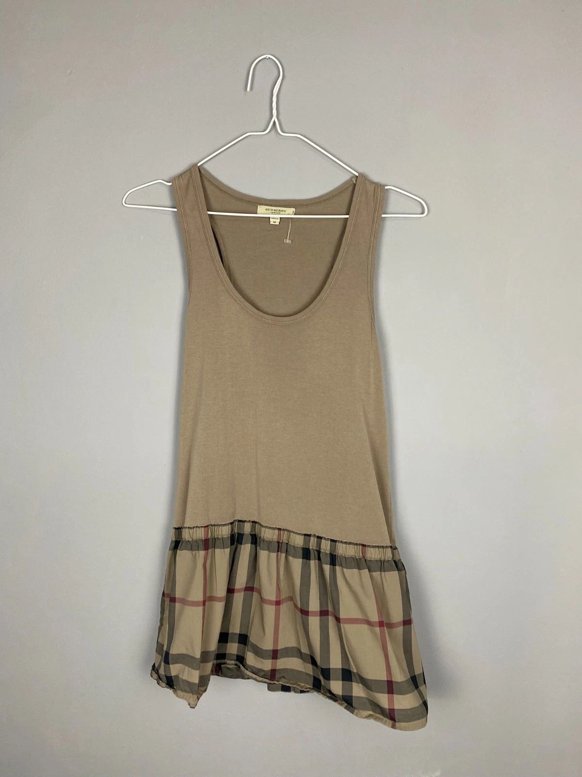 Burberry Burberry Beige Tank Top Tunic with Nova Check Size M / US 6-8 / IT 42-44 - 1 Thumbnail