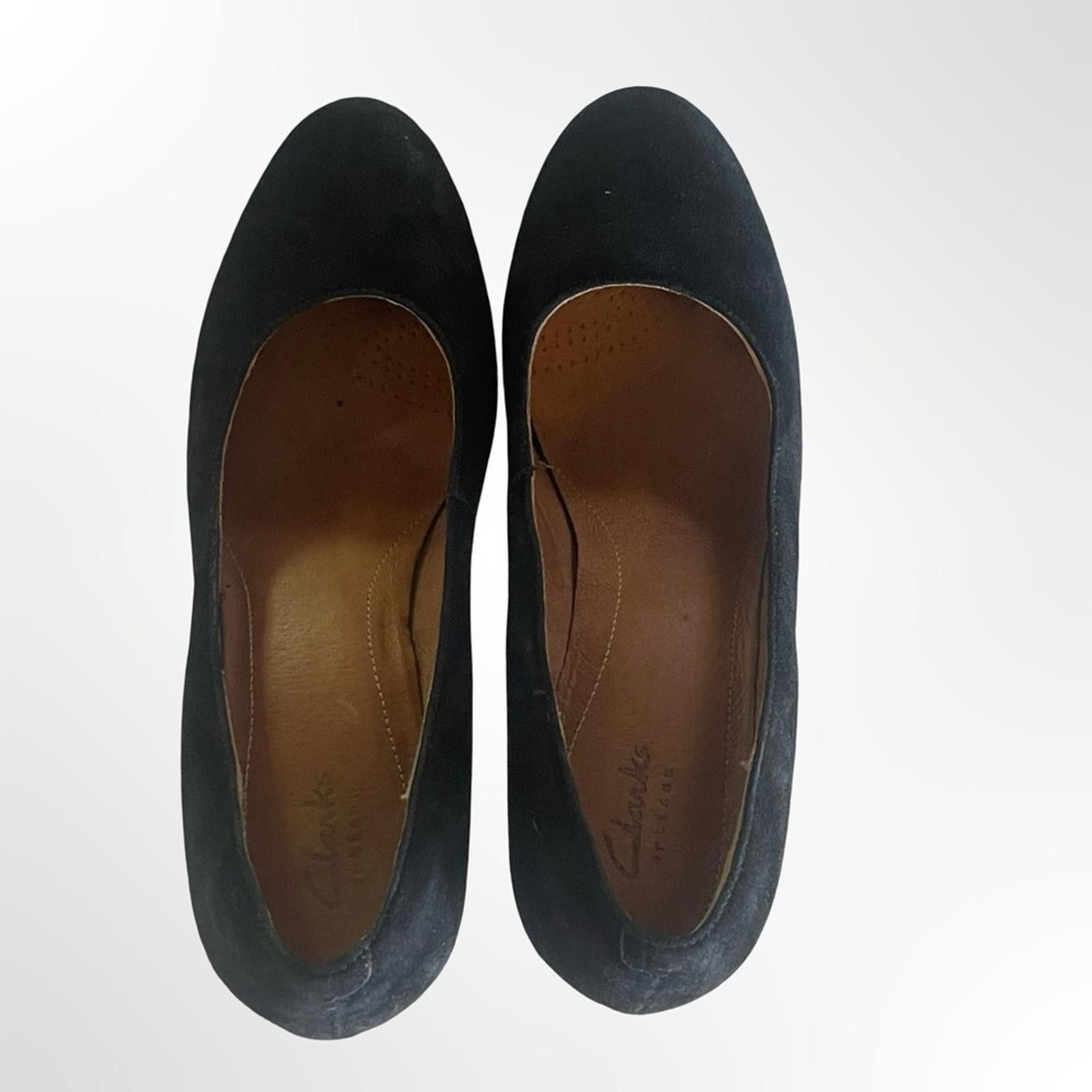 Clarks Clark's Artisan Women's Black Suede Mid-Heel Pumps size 7.5 Size US 7.5 / IT 37.5 - 5 Thumbnail