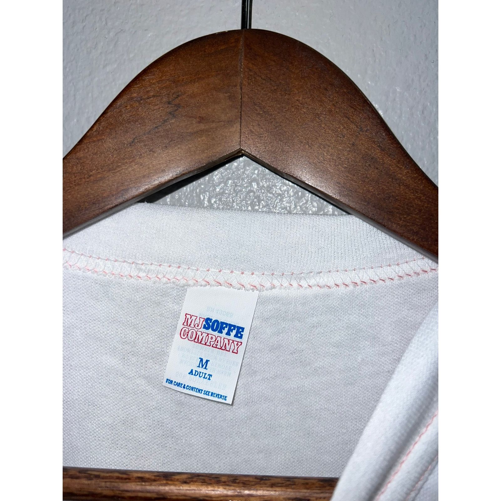 Vintage 80s Women's MJ Soffe White Pink Raglan Shirt Top Women M Size M / US 6-8 / IT 42-44 - 6 Thumbnail