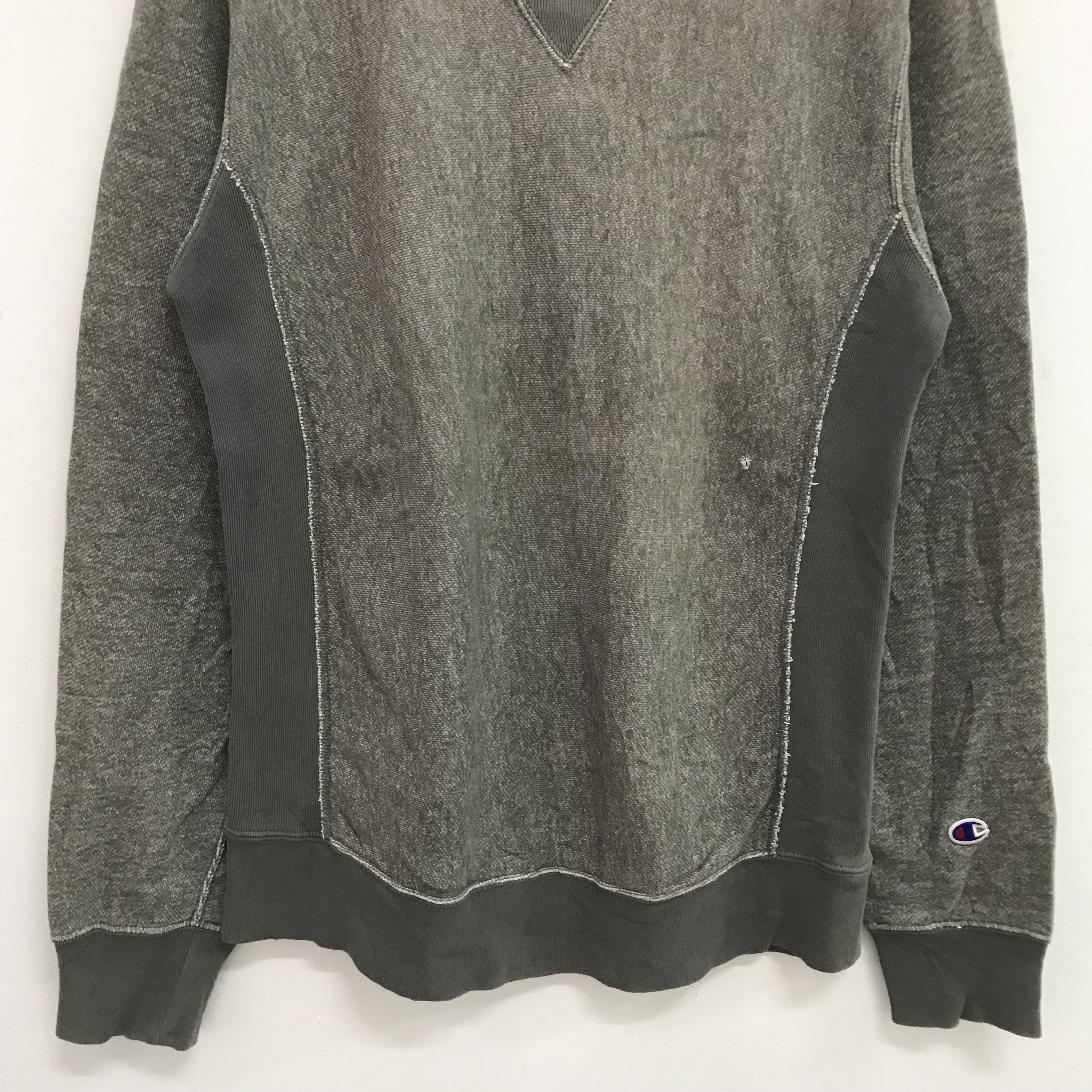 Champion Vintage Champion Grey Sweatshirt Small Champion - 191 Size US L / EU 52-54 / 3 - 3 Thumbnail