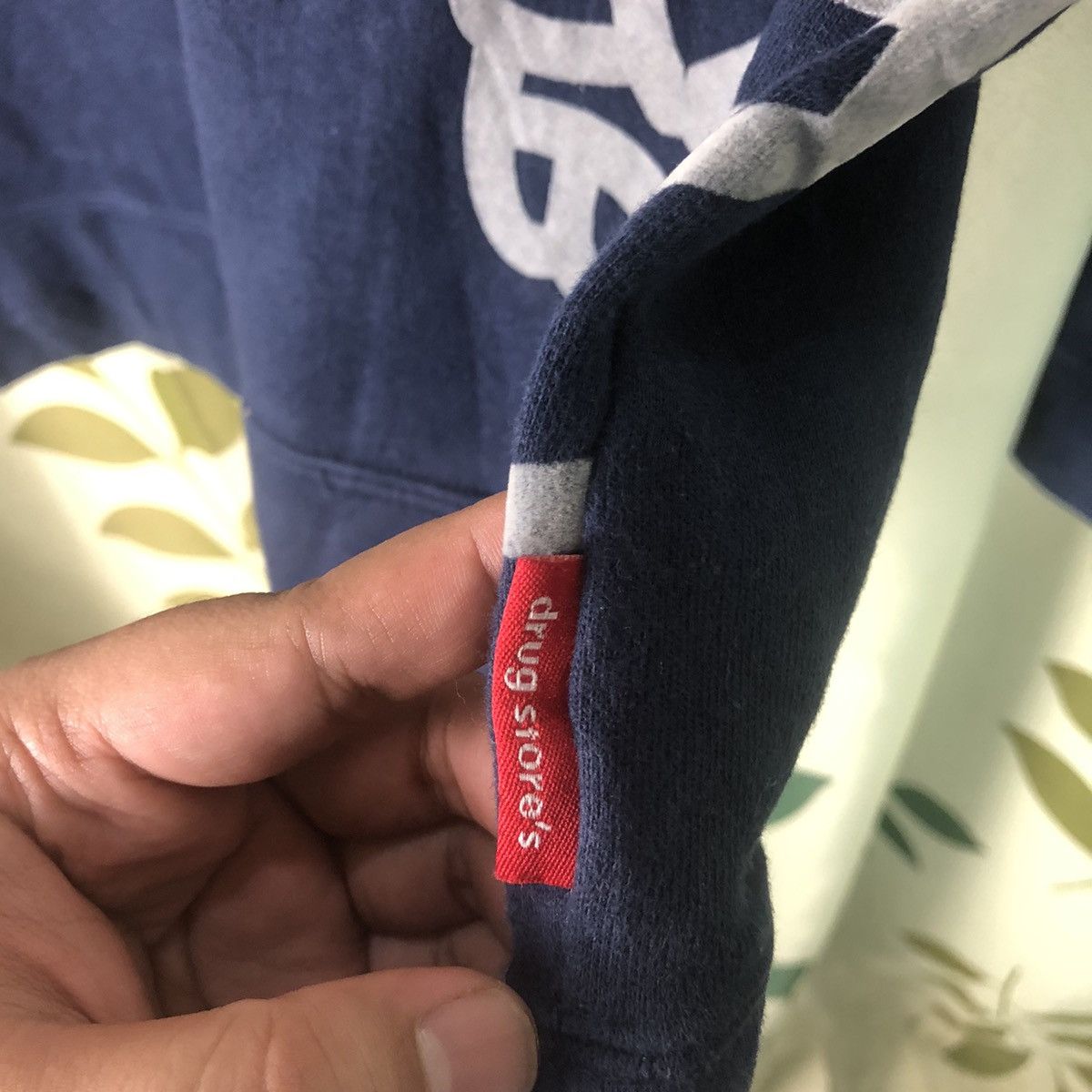 Japanese Brand Drug Stores pig Dark Blue Sweatshirt #7430 Size US M / EU 48-50 / 2 - 9 Thumbnail