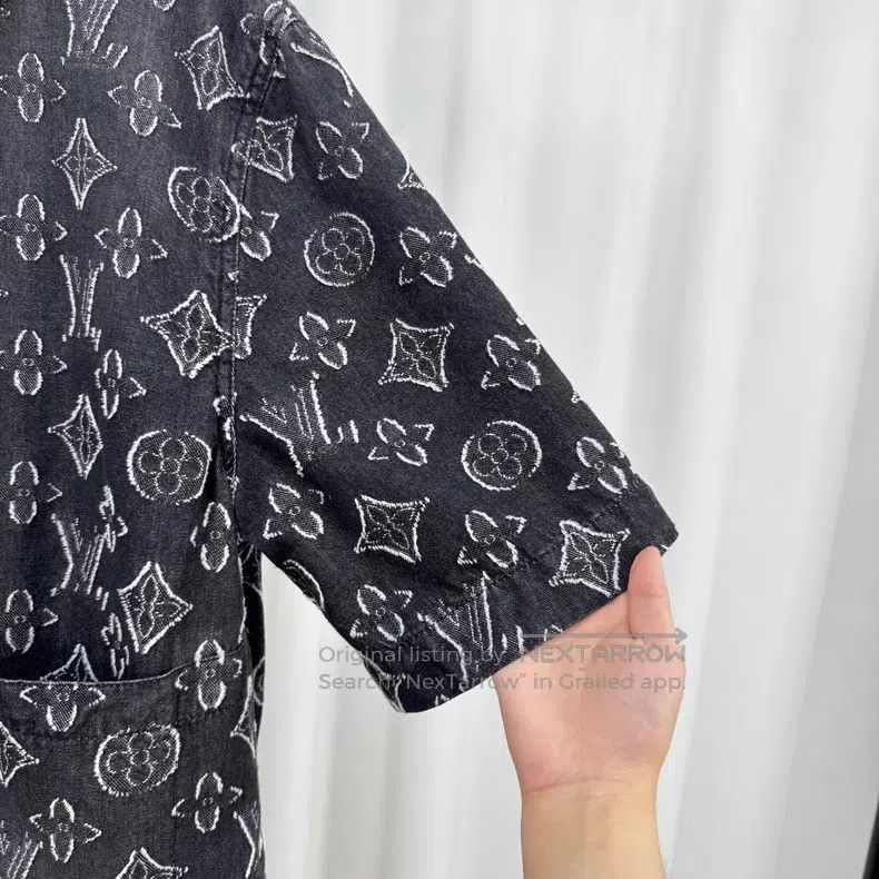 Louis Vuitton Louis Vuitton Black and grey full print denim short sleeve Size US XL / EU 56 / 4 - 4 Thumbnail