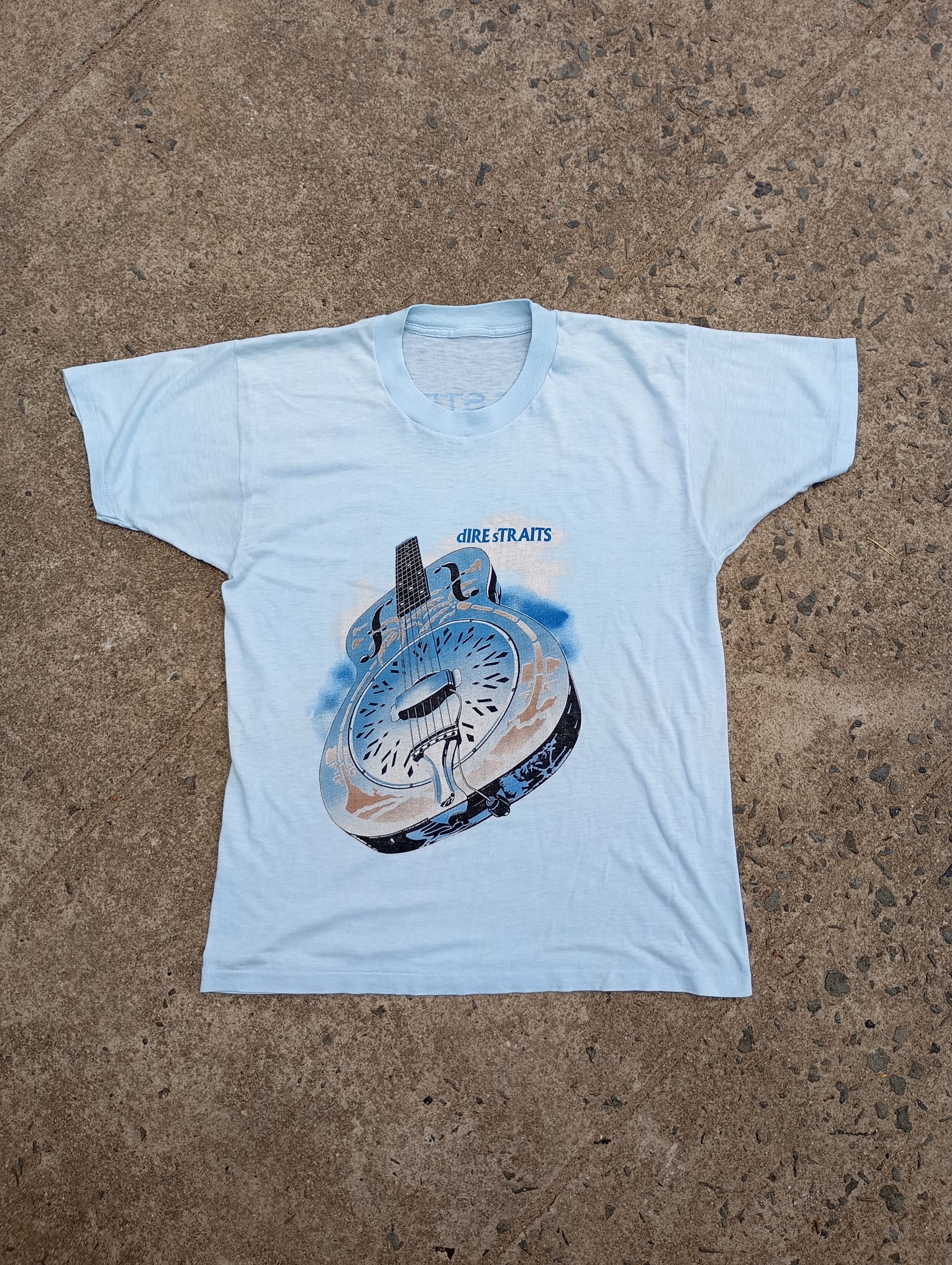 Band Tees × Vintage Vintage 1985 Dire Straits Brothers in Arms Live in T shirt Size US M / EU 48-50 / 2 - 1 Thumbnail