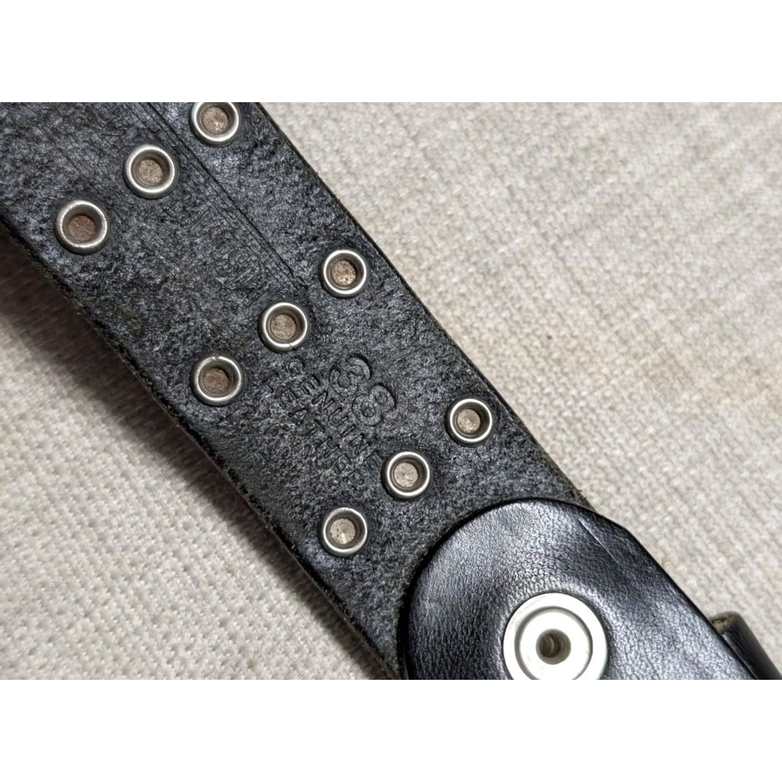 Harley Davidson VINTAGE Harley-Davidson belt 42 leather studded punk western belt Men 42 Black Studded Concho 1990s Size 42 - 6 Thumbnail