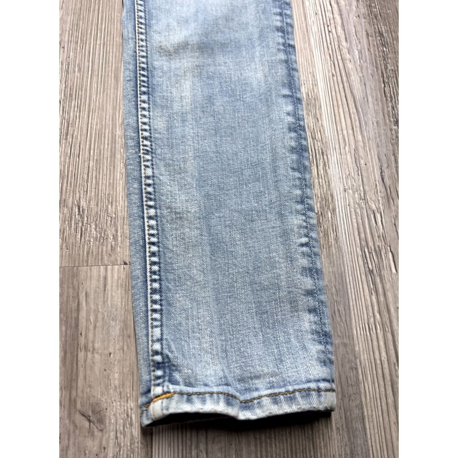 Nudie Jeans Nudie Jeans Jeans Men Slim Low Rise Light Wash 32x32 5-Pocket Denim Organic Cotton EUC Blue Distressed Slimming Zipper Logo Pattern: Solid Vintage: No Size US 32 / EU 48 - 4 Thumbnail