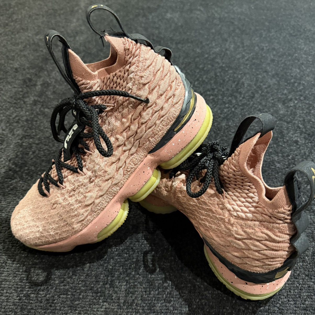 Nike Nike LeBron 15 Hollywood rust, pink All-Star size 7Y/W 8.5 Size US 7 / EU 40 - 5 Thumbnail