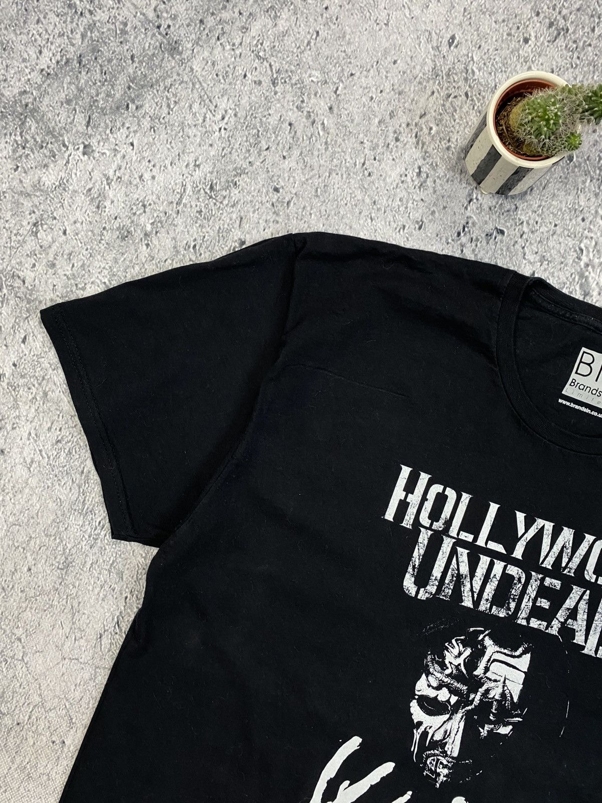Vintage Tee Hollywood Undead Streetwear USA band rock Size US XL / EU 56 / 4 - 3 Thumbnail