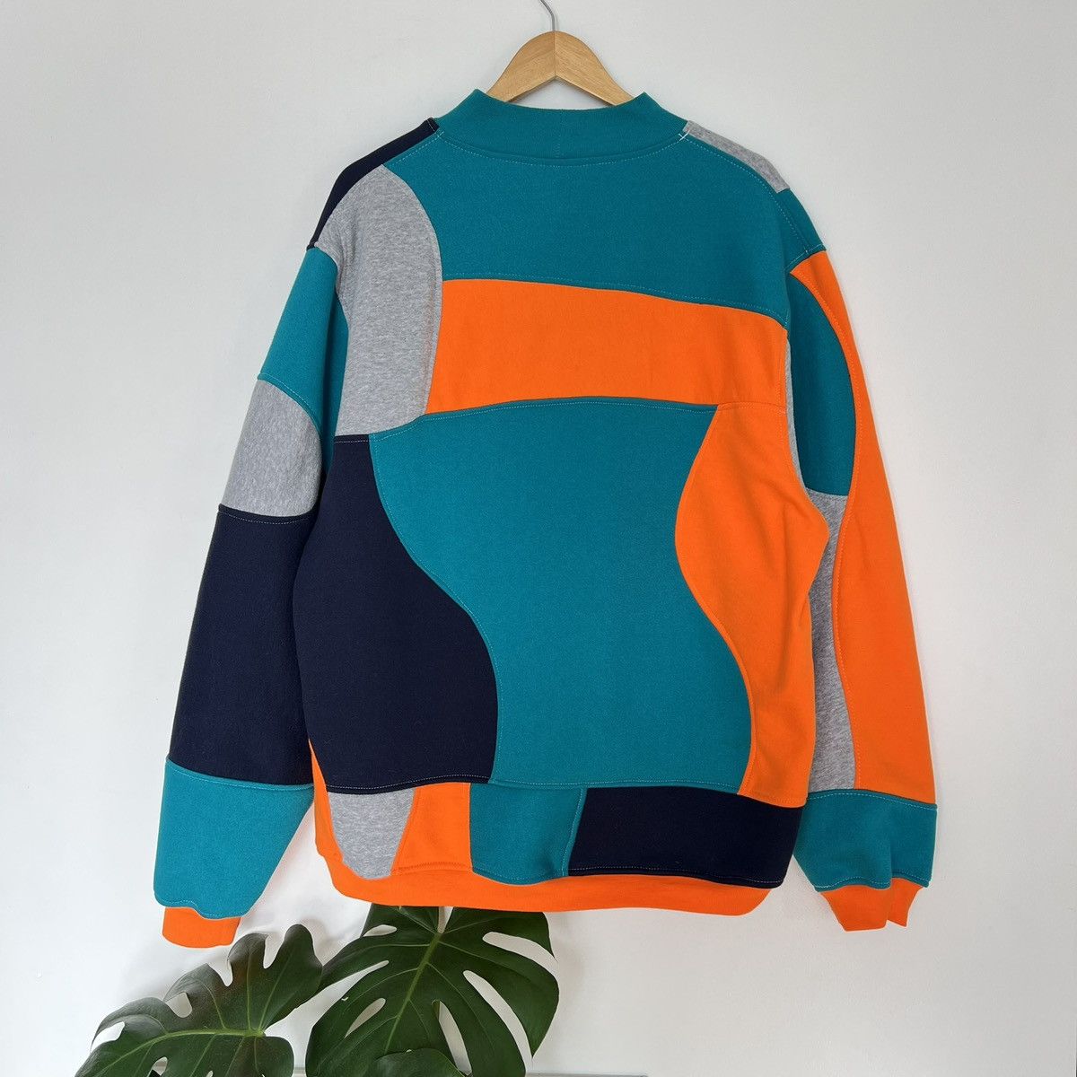 Vintage Custom Upcycled Miami Dolphins Patchwork Sweatshirt Size US XL / EU 56 / 4 - 2 Thumbnail